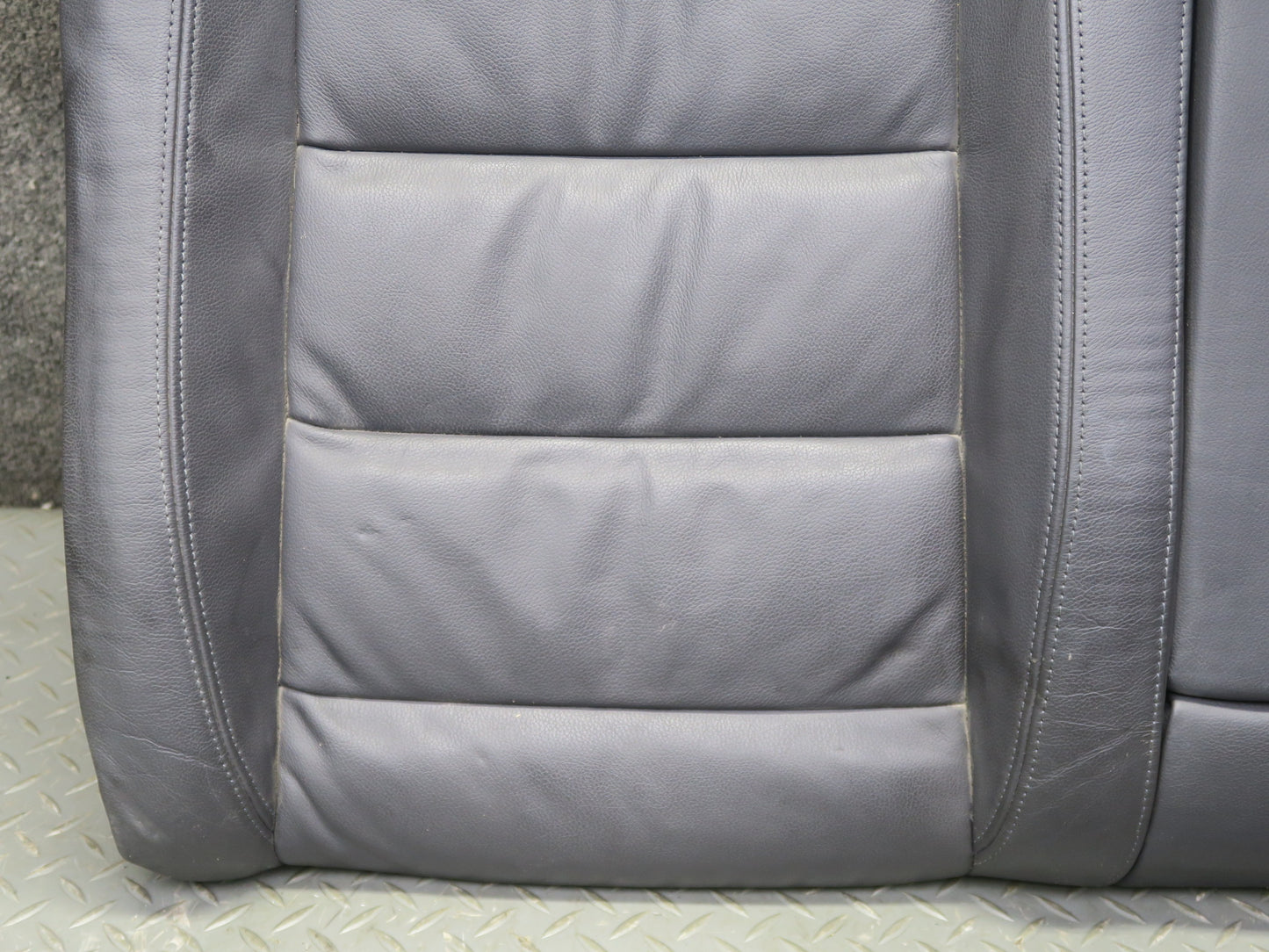 2008 VW Golf MK5 R32 2-DOOR Rear Right Upper Sport Seat Cushion Anthracite OEM