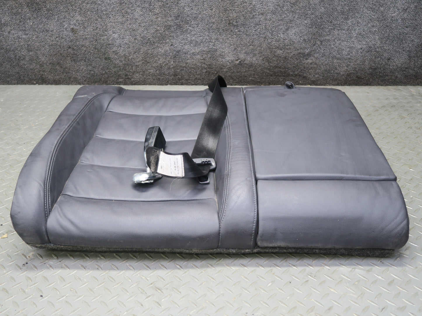 2008 VW Golf MK5 R32 2-DOOR Rear Right Upper Sport Seat Cushion Anthracite OEM
