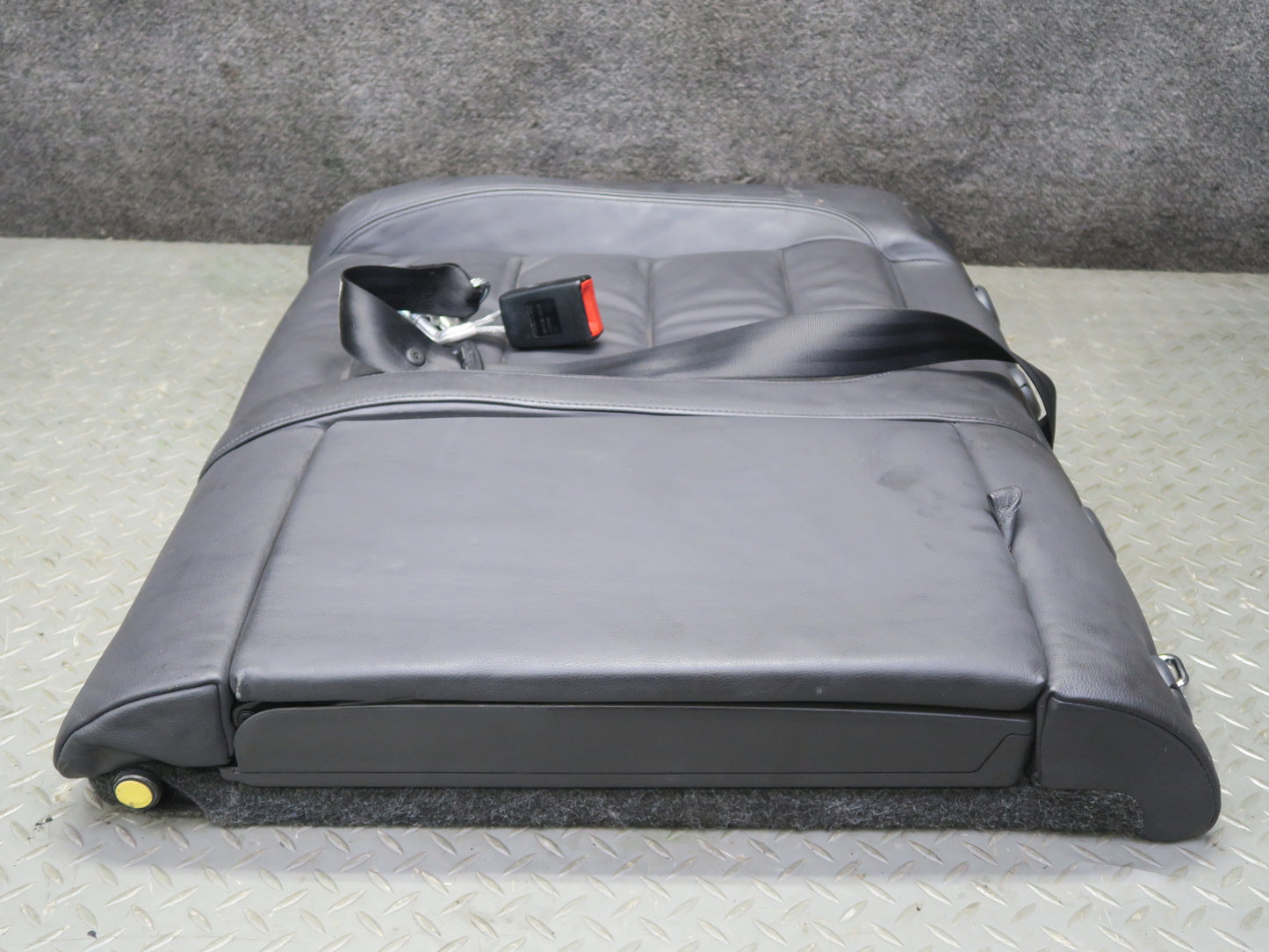 2008 VW Golf MK5 R32 2-DOOR Rear Right Upper Sport Seat Cushion Anthracite OEM