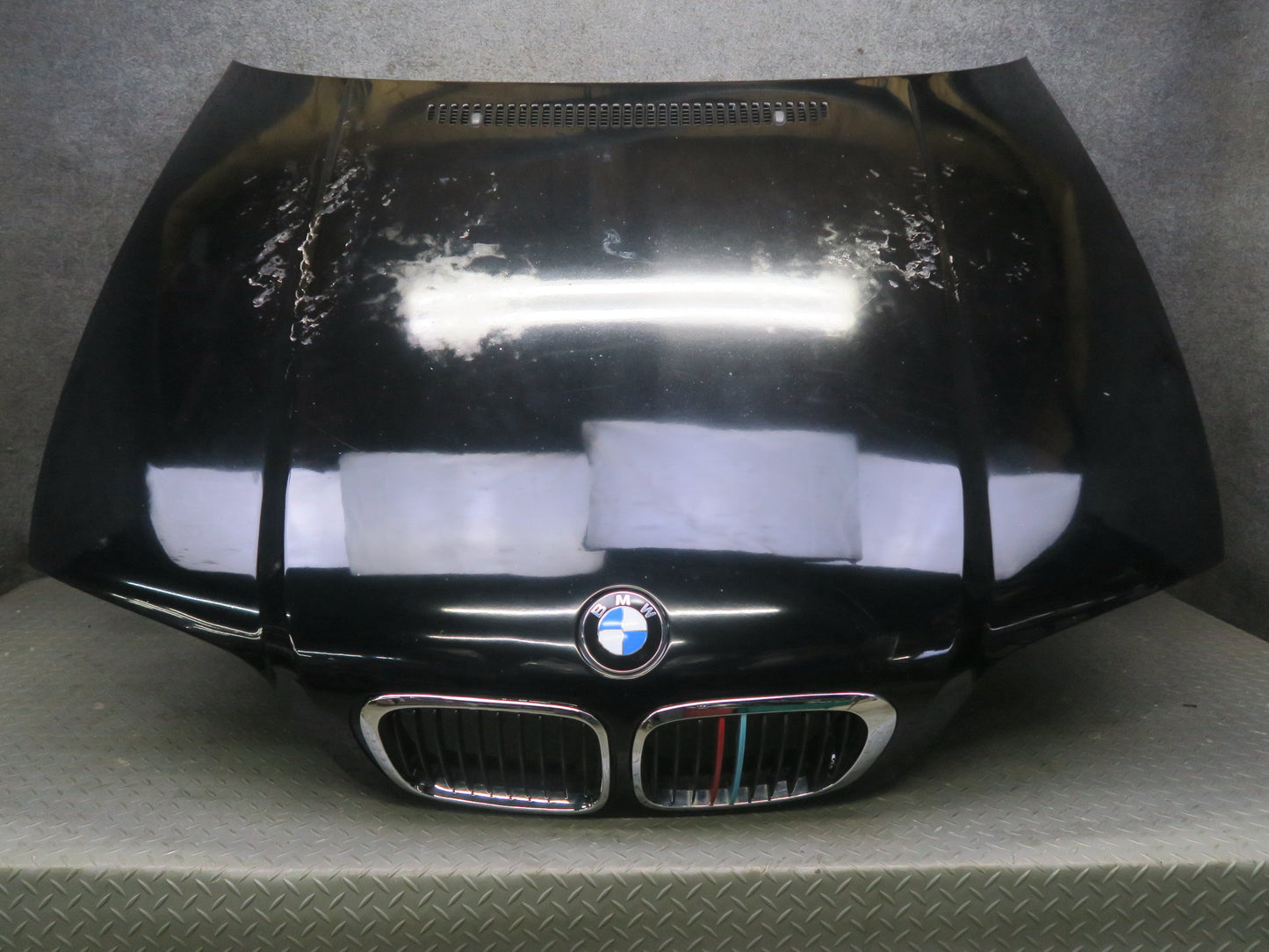 01-03 BMW E46 330ci Coupe Convertible Front Hood Bonnet Shell Panel Black OEM