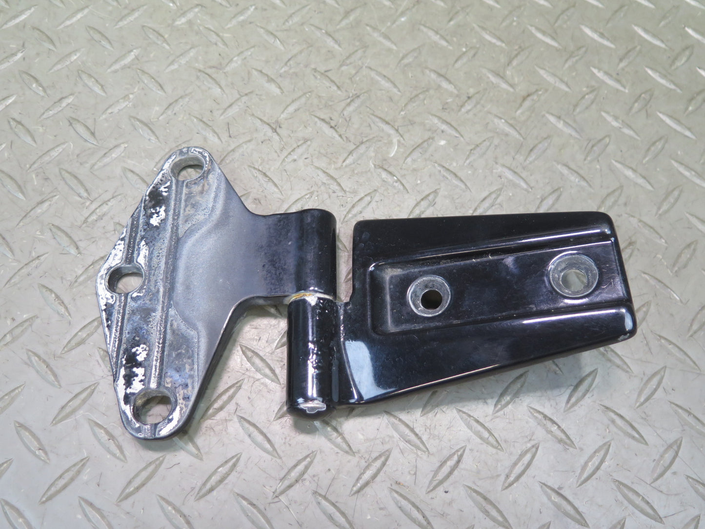 07-17 Jeep Wrangler JK 2-DOOR Set of 4 Left & Right Upper & Lower Door Hinge OEM