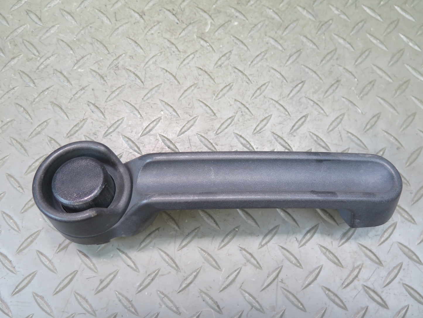 07-10 Jeep Wrangler JK Set of 2 Front Left & Right Door Exterior Handle OEM