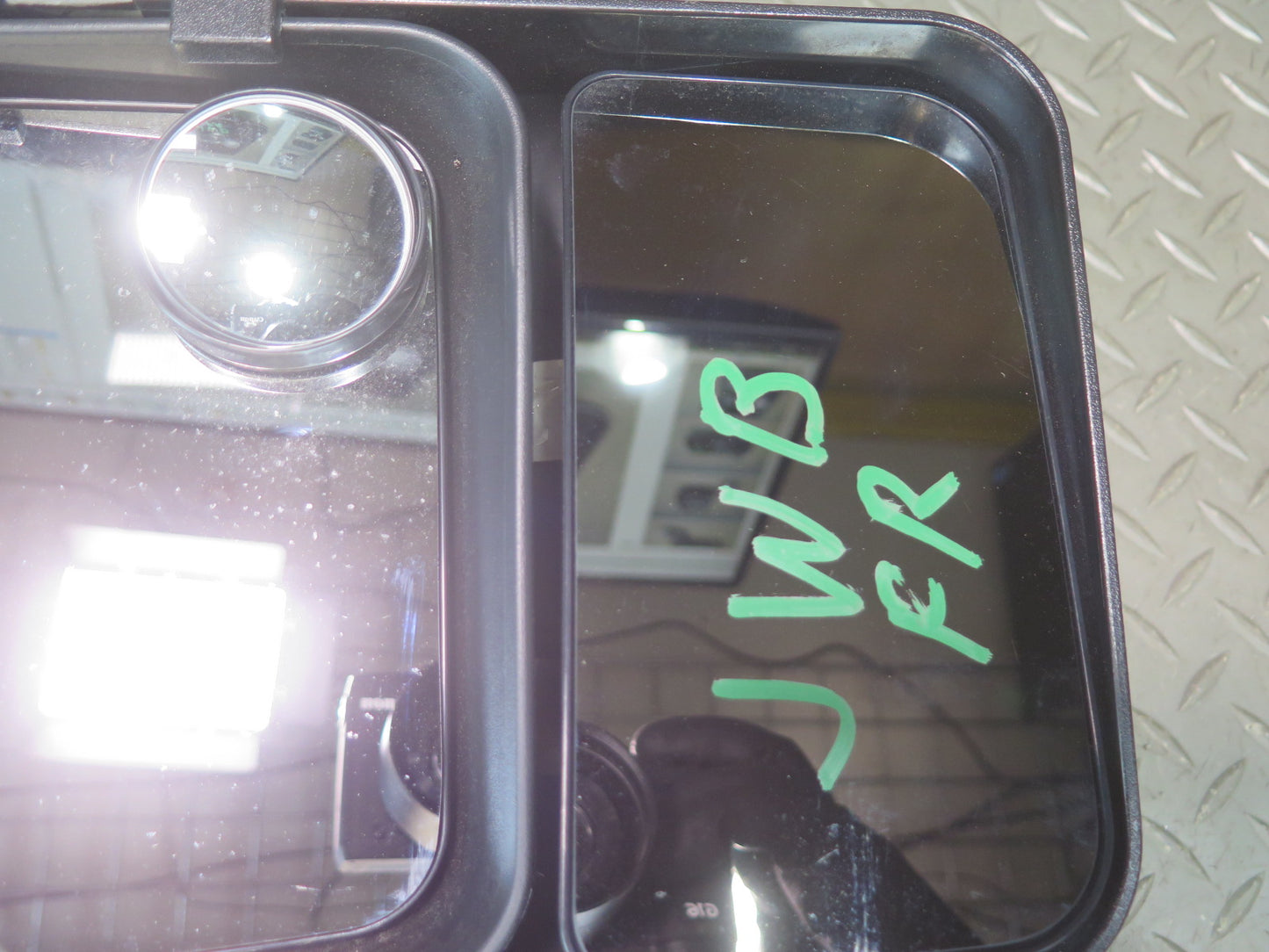 07-10 Jeep Wrangler JK Right Door Exterior Side View Mirror OEM