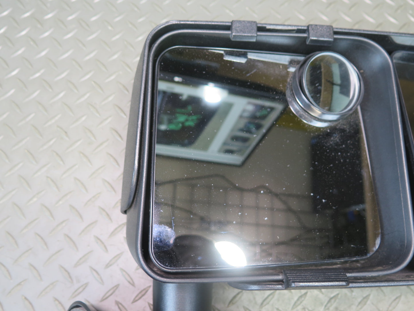 07-10 Jeep Wrangler JK Right Door Exterior Side View Mirror OEM
