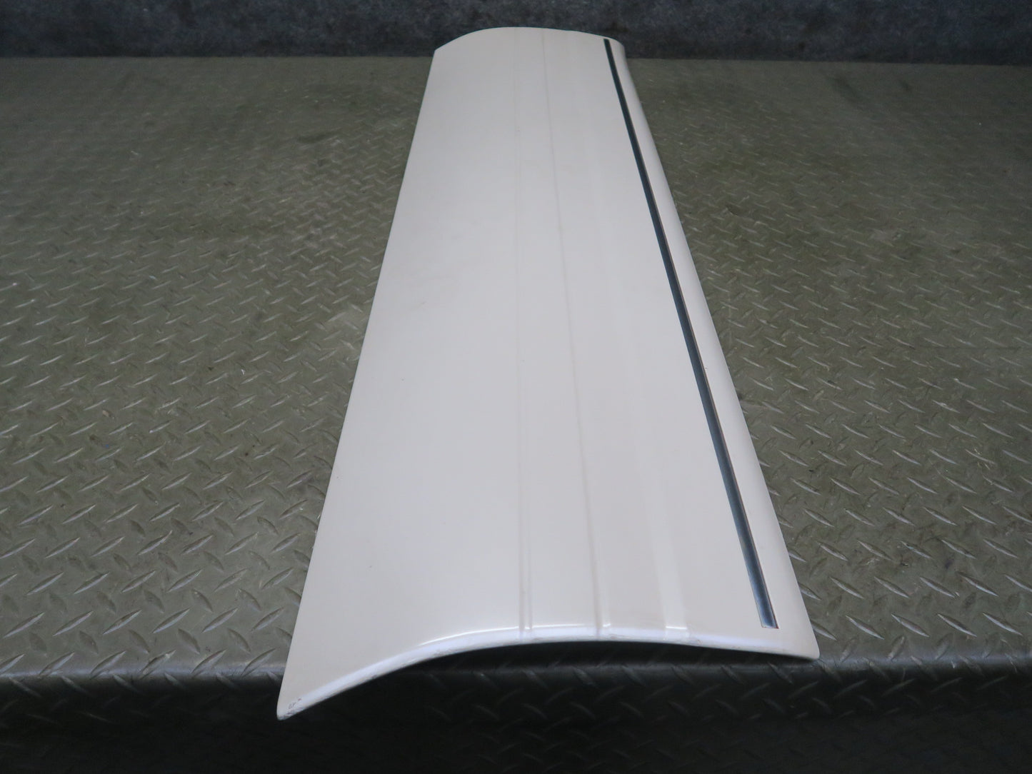 2003-2007 Lexus LX470 Front & Rear Left Door Fender Lower Trim Molding Set of 4