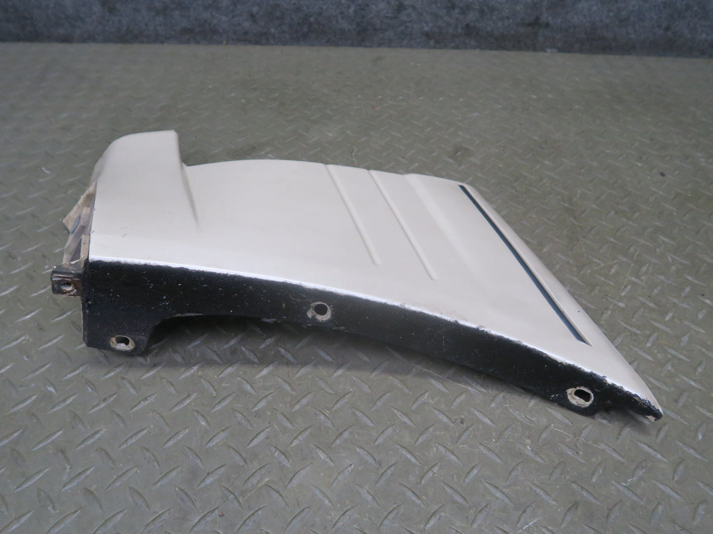 2003-2007 Lexus LX470 Front & Rear Right Door Fender Lower Trim Molding Set of 4