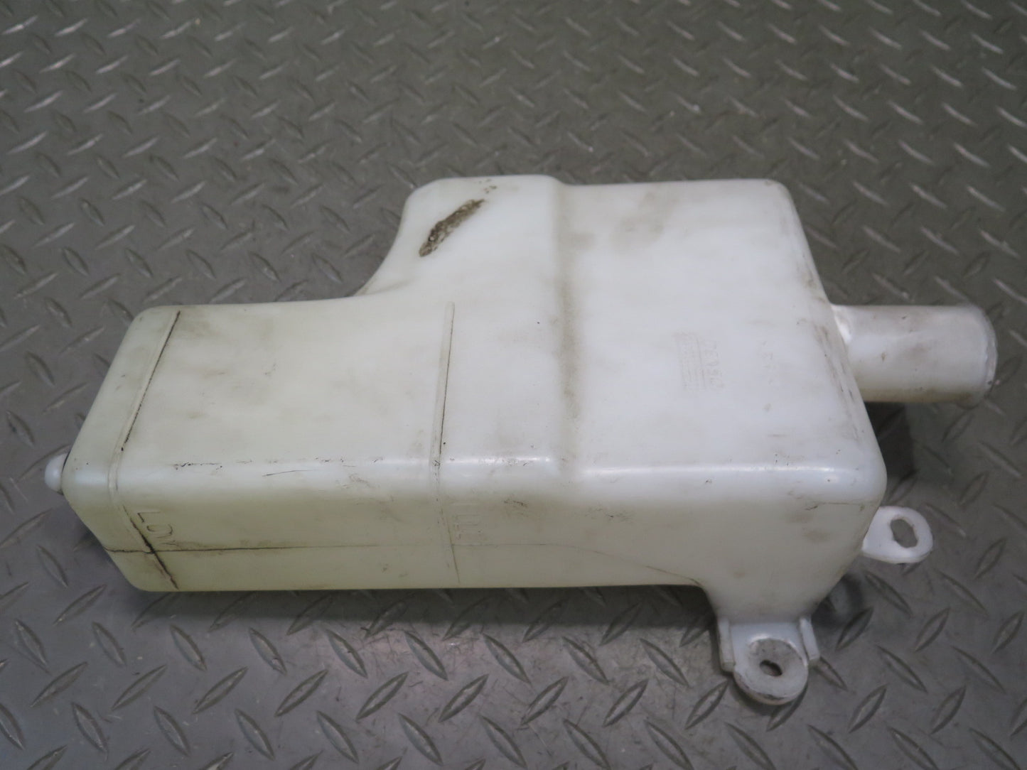 1998-2007 Lexus UZJ100L LX470 Engine Coolant Expansion Overflow Reservoir Tank