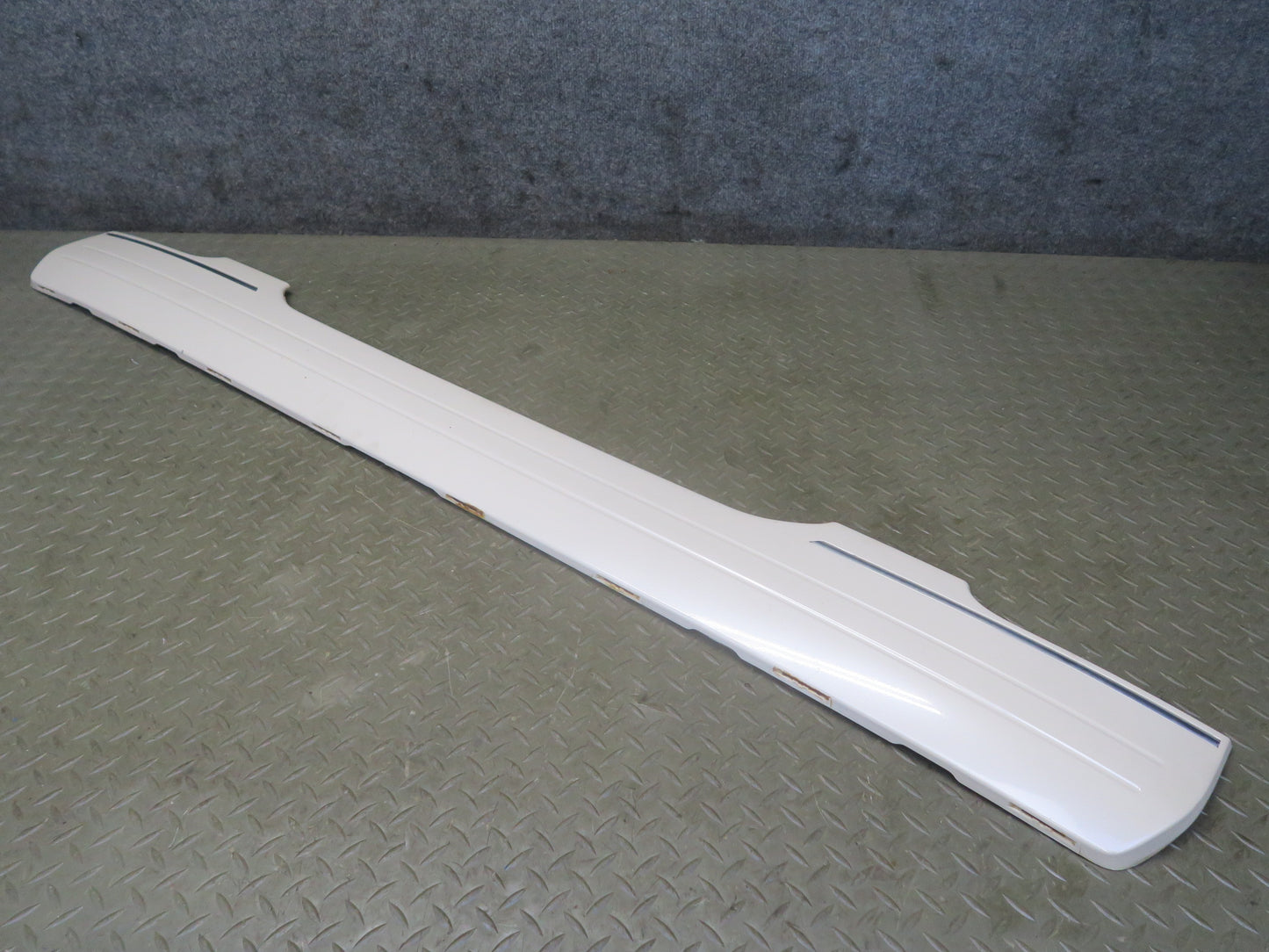 2003-2007 Lexus UZJ100L LX470 Rear Trunk Lower Gate Trim Molding 75801-594W0