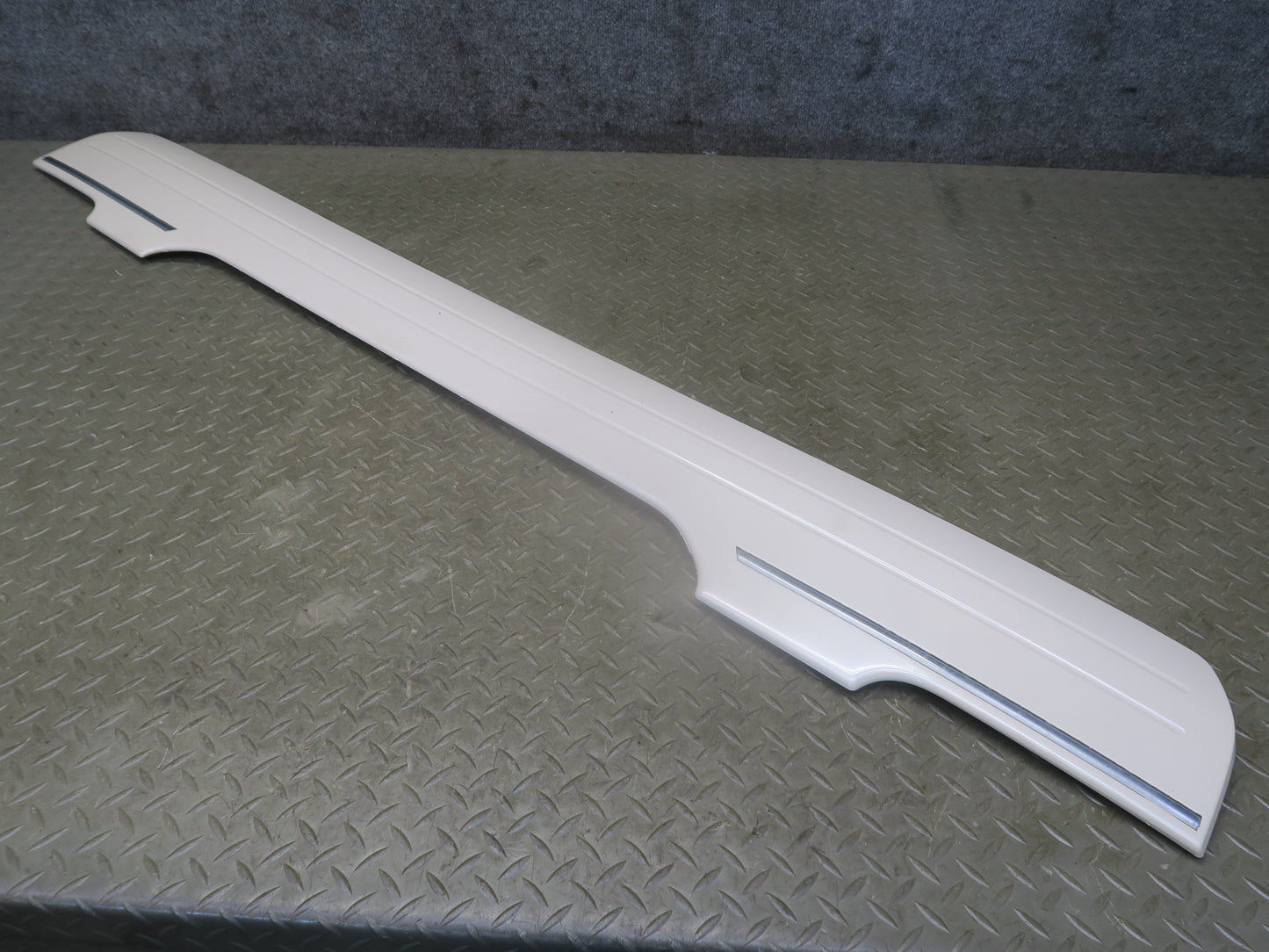 2003-2007 Lexus UZJ100L LX470 Rear Trunk Lower Gate Trim Molding 75801-594W0