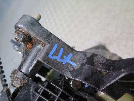 2003-2007 Lexus UZJ100L LX470 A/T Automatic Transmission Gear Shifter Selector
