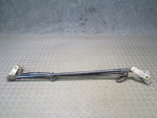 98-07 Lexus UZJ100L LX470 Front Windshield Wiper Transmission Linkage