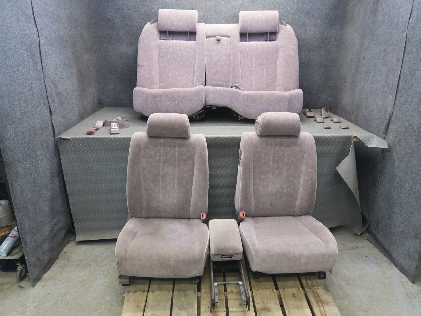 95-97 Nissan Gloria HY33 Front & Rear Power Velours Seat w Trim Set RED Tone OEM