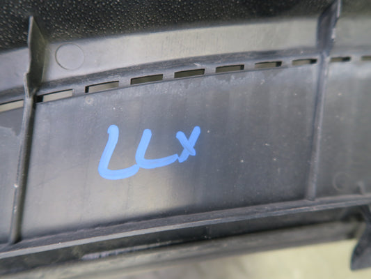 1998-2007 Lexus UZJ100L LX470 Front Windshield Left & Right Vent Cowl Set of 2
