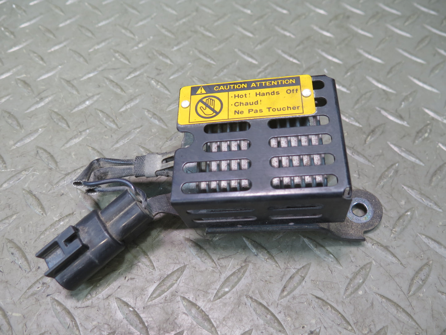 1998-2007 Lexus UZJ100L LX470 Daytime Running Light Resistor 82695-60020