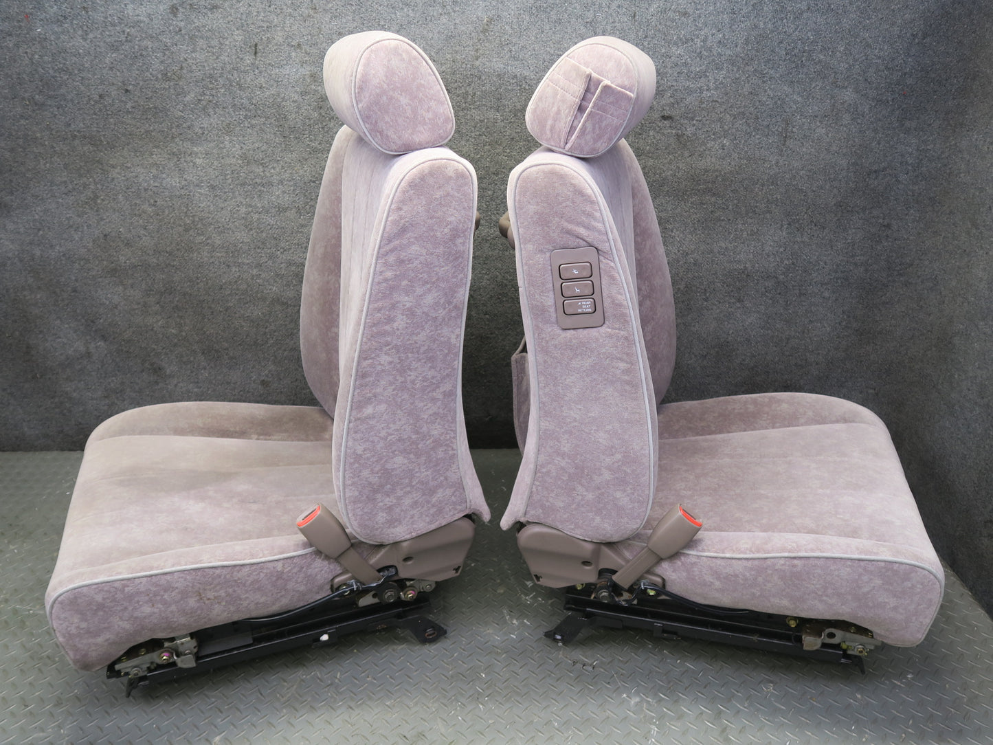 95-97 Nissan Gloria HY33 Front & Rear Power Velours Seat w Trim Set RED Tone OEM