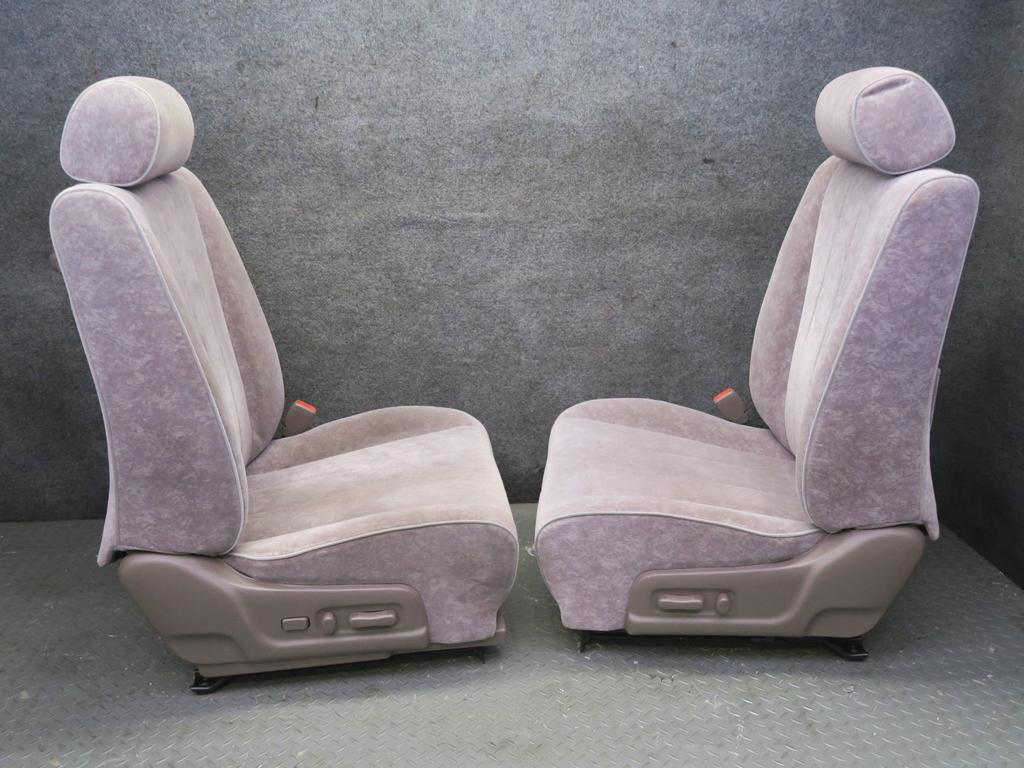 95-97 Nissan Gloria HY33 Front & Rear Power Velours Seat w Trim Set RED Tone OEM