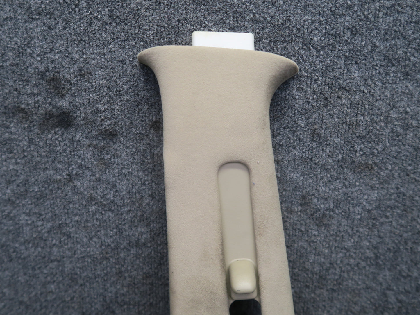 2003-2007 Lexus UZJ100L LX470 Center Upper B Pillar Trim Cover Panel Set