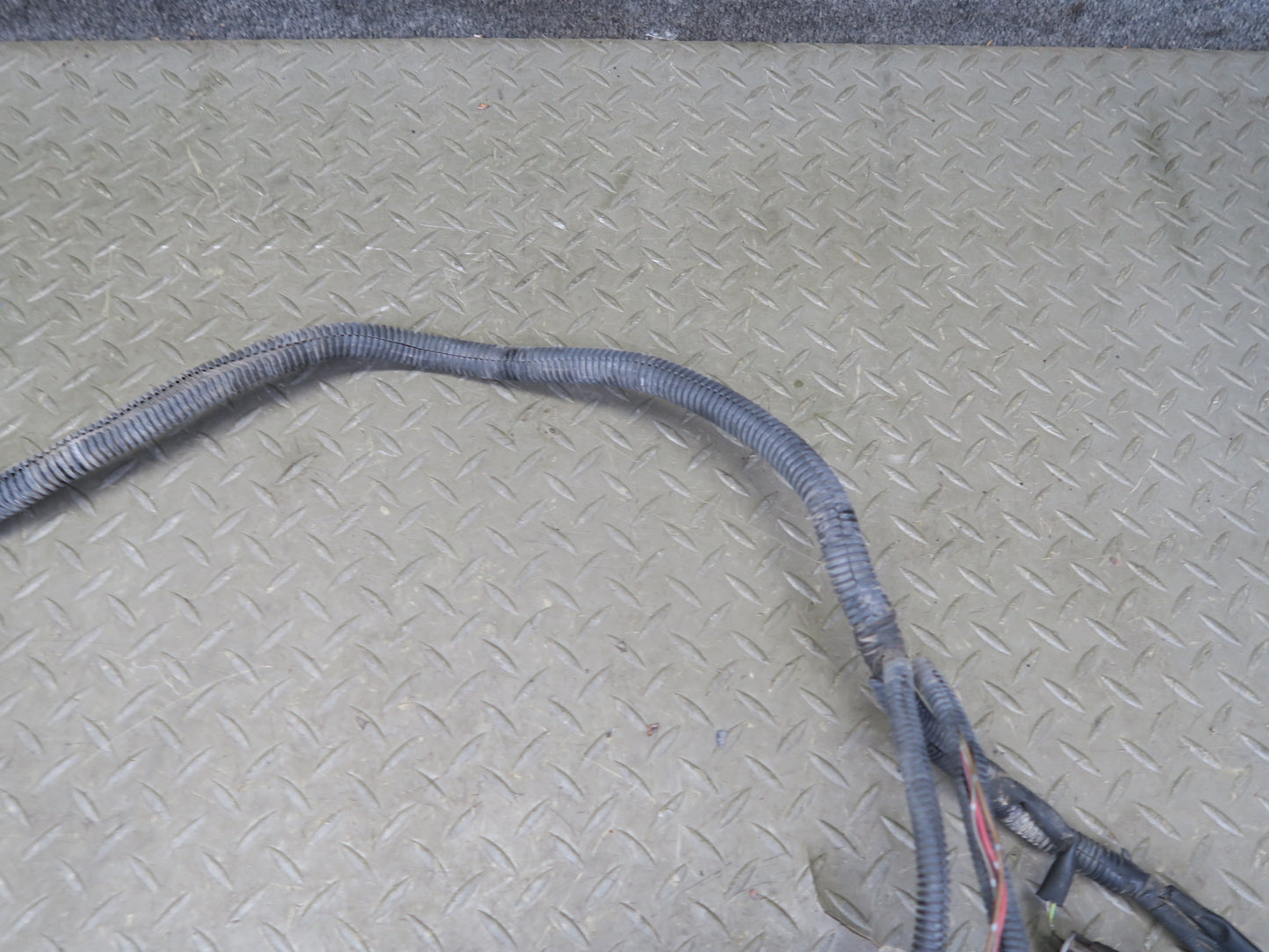 2004-2005 Lexus UZJ100L LX470 A/T Automatic Transmission Wire Wiring Harness