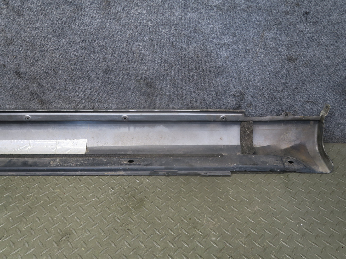 04-06 Lexus UCF30L LS430 Front & Rear Left Side Skirt Rocker Panel Molding OEM