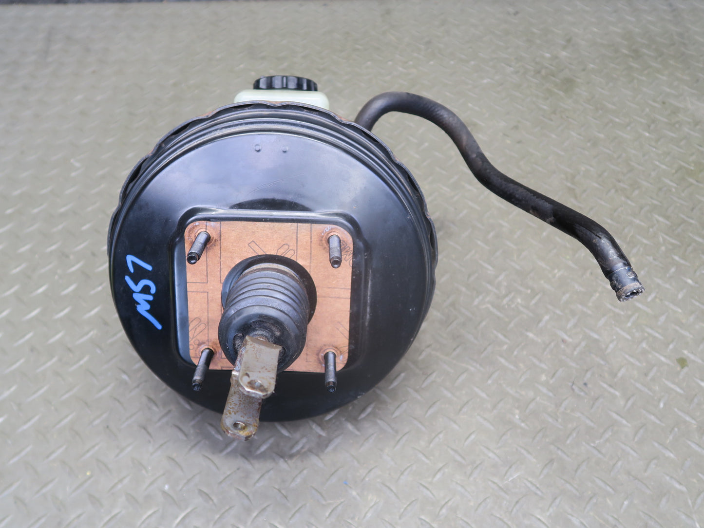 04-06 Lexus UCF30L LS430 Brake Master Cylinder Booster Fluid Reservoir OEM
