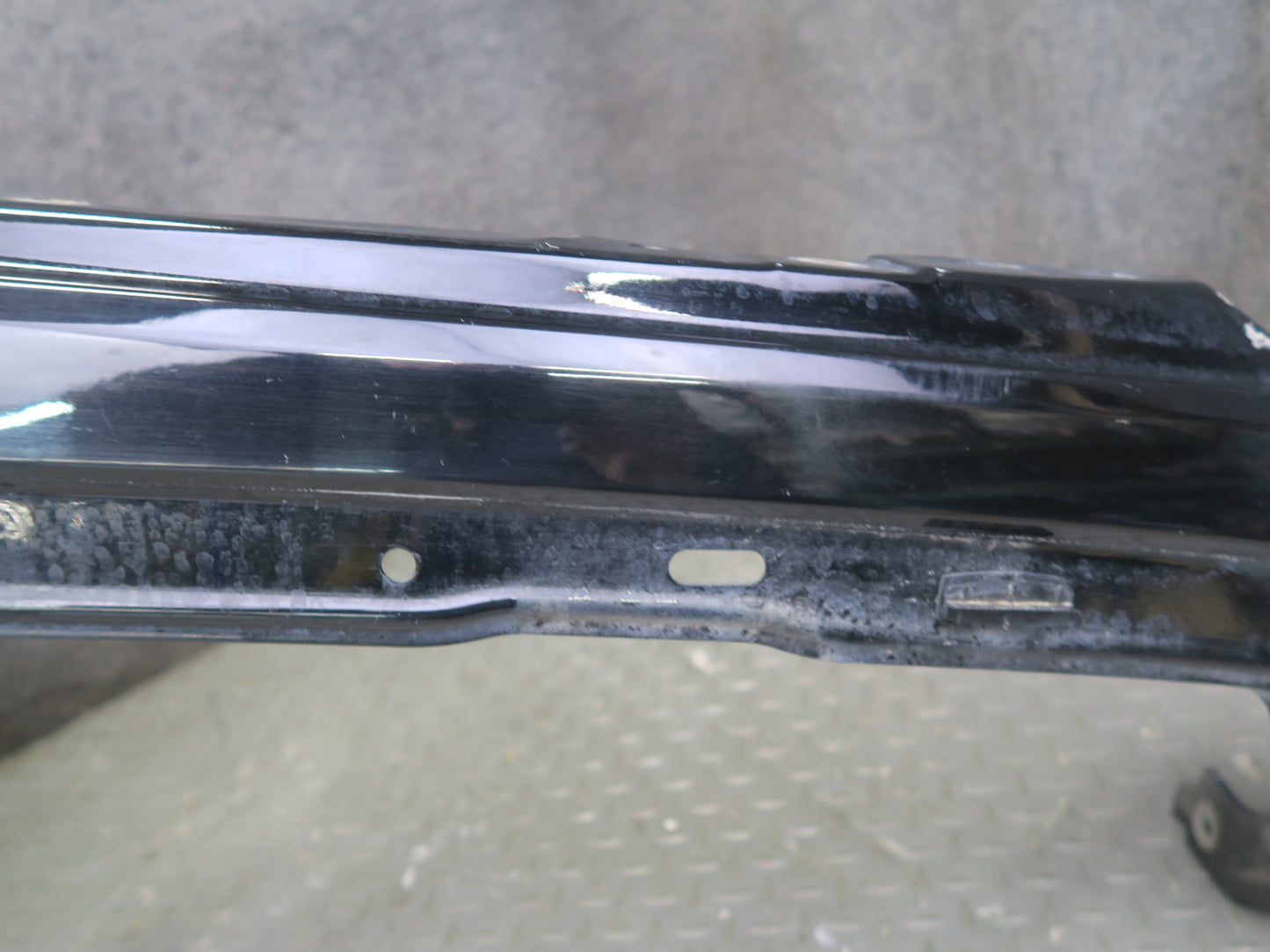 07-17 Jeep Wrangler Rubicon JK Front Right Fender Shell Panel Black OEM