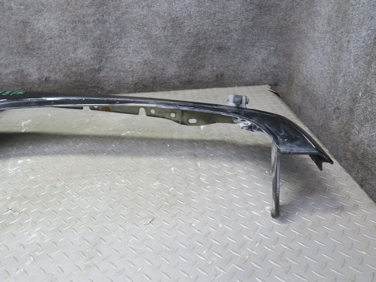 07-17 Jeep Wrangler Rubicon JK Front Right Fender Shell Panel Black OEM