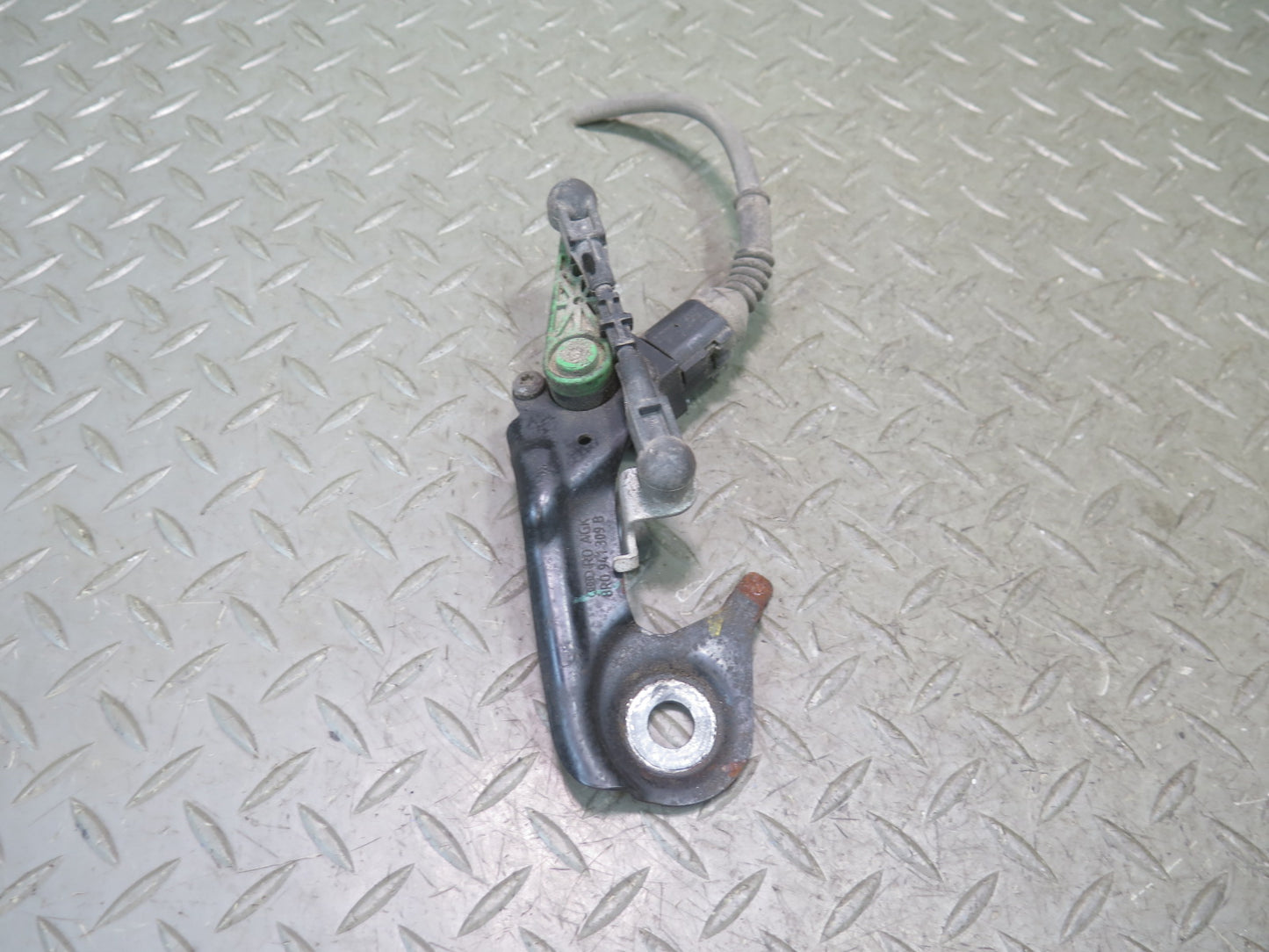2015-2025 Porsche Macan Rear Right Left Side Suspension Height Level Sensor Set