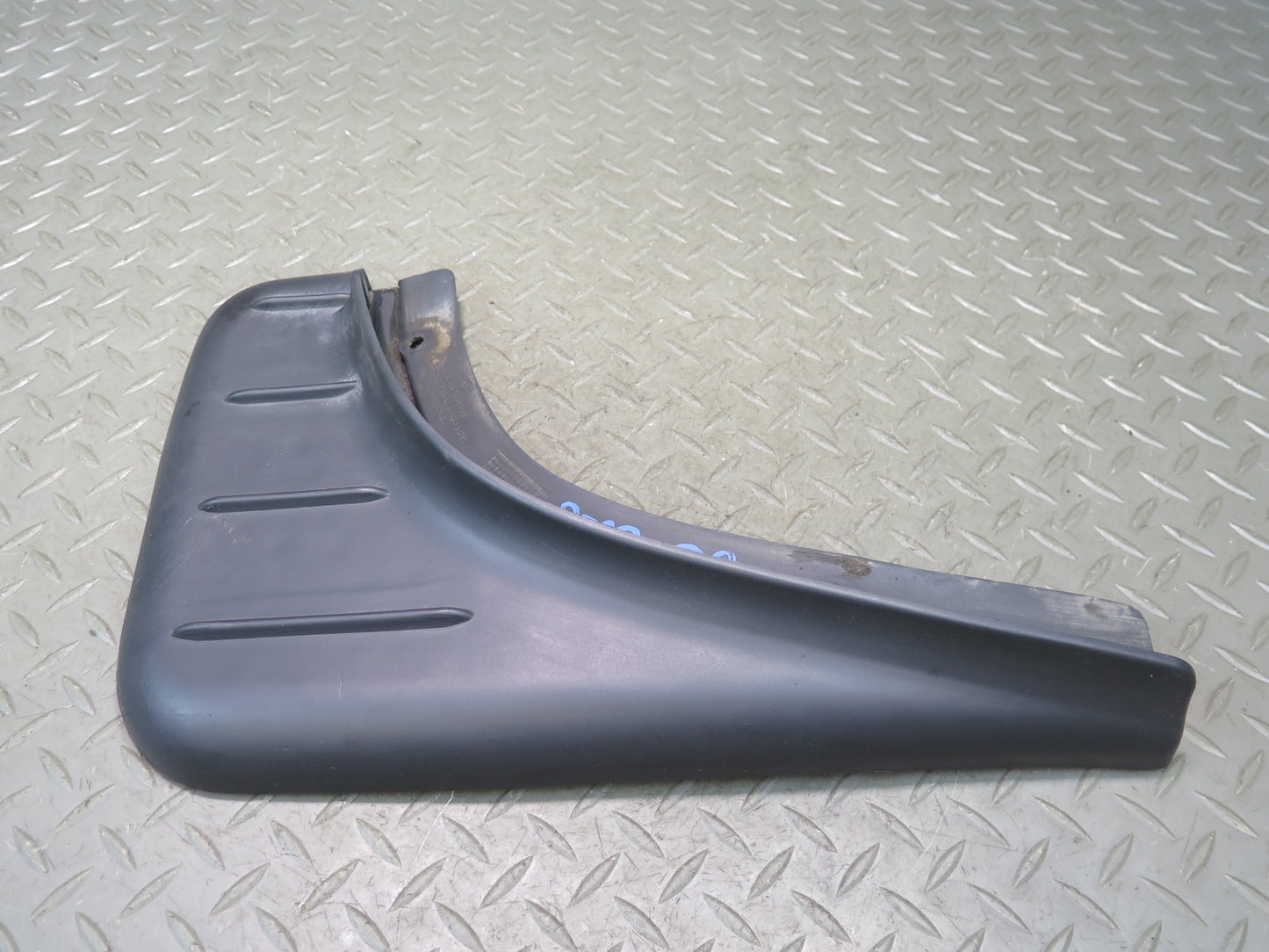 2015-2025 Porsche Macan Rear Left & Right MUD Flap Splash Shield Guard Set