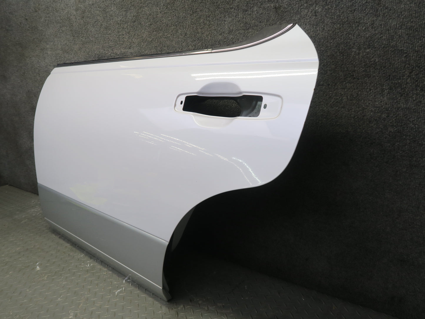 95-97 Nissan Gloria HY33 Rear Left Door Shell Panel White w Guides & Bolts OEM