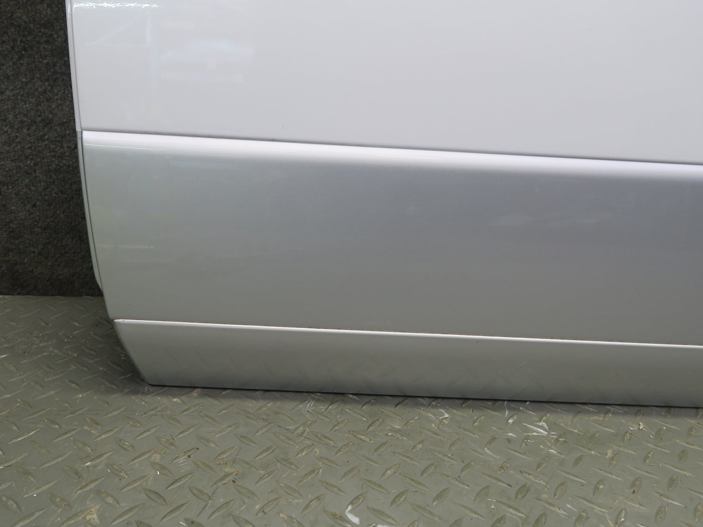 95-97 Nissan Gloria HY33 Rear Left Door Shell Panel White w Guides & Bolts OEM