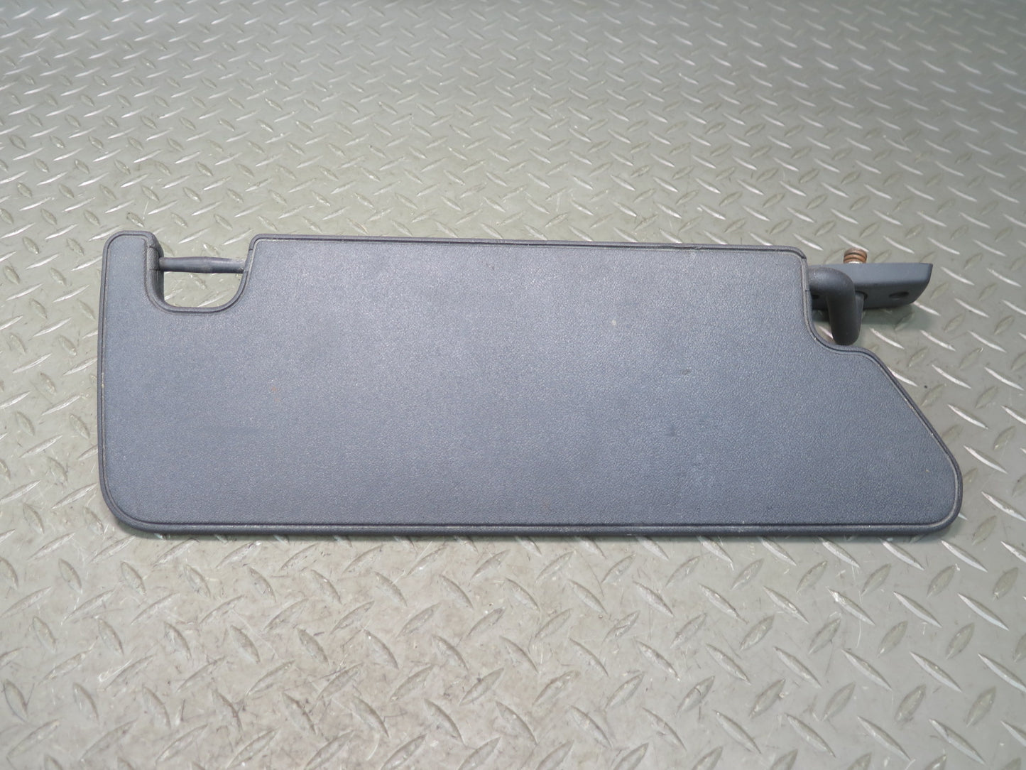 07-10 Jeep Wrangler JK Set of 2 Front Left & Right Sun Visor OEM