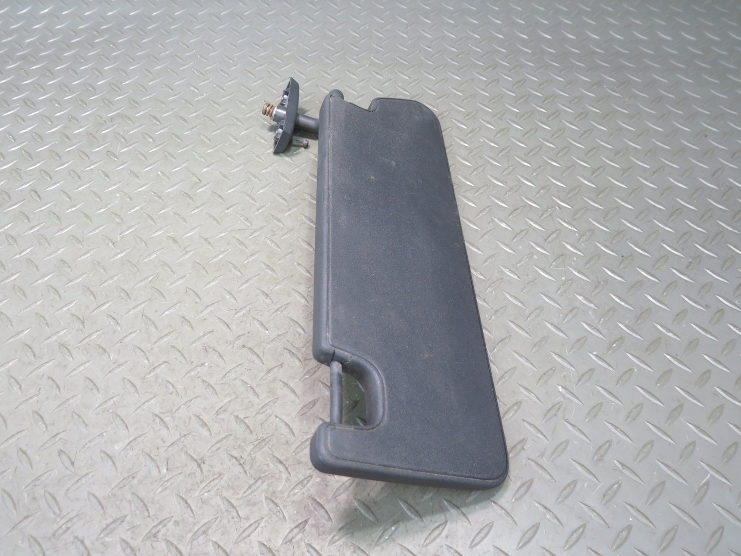 07-10 Jeep Wrangler JK Set of 2 Front Left & Right Sun Visor OEM