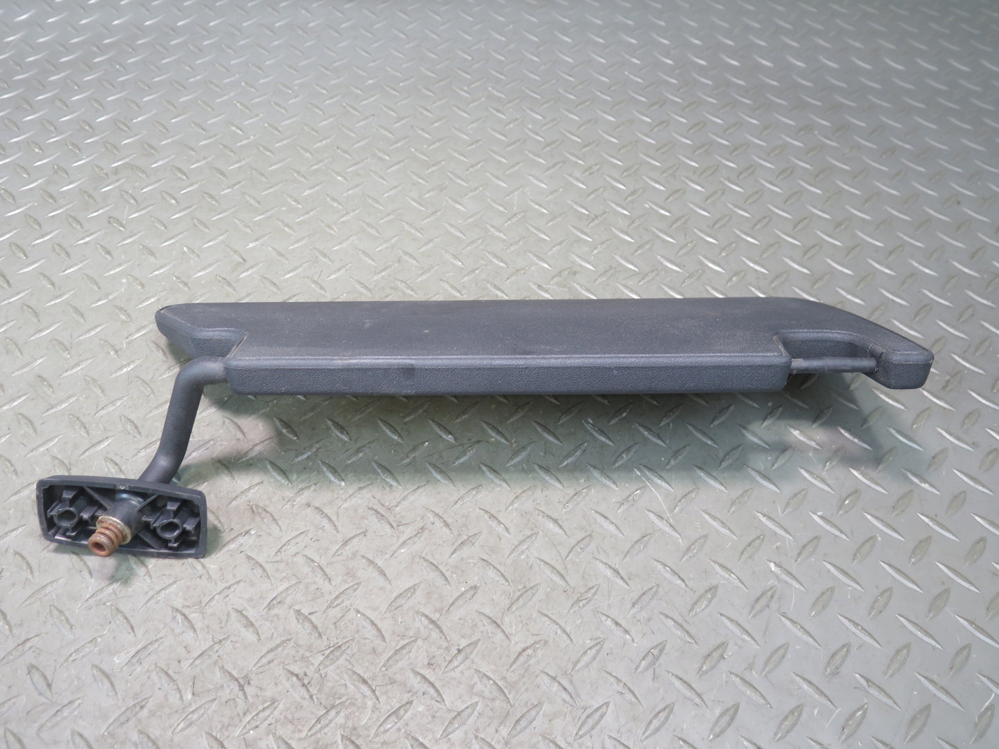 07-10 Jeep Wrangler JK Set of 2 Front Left & Right Sun Visor OEM