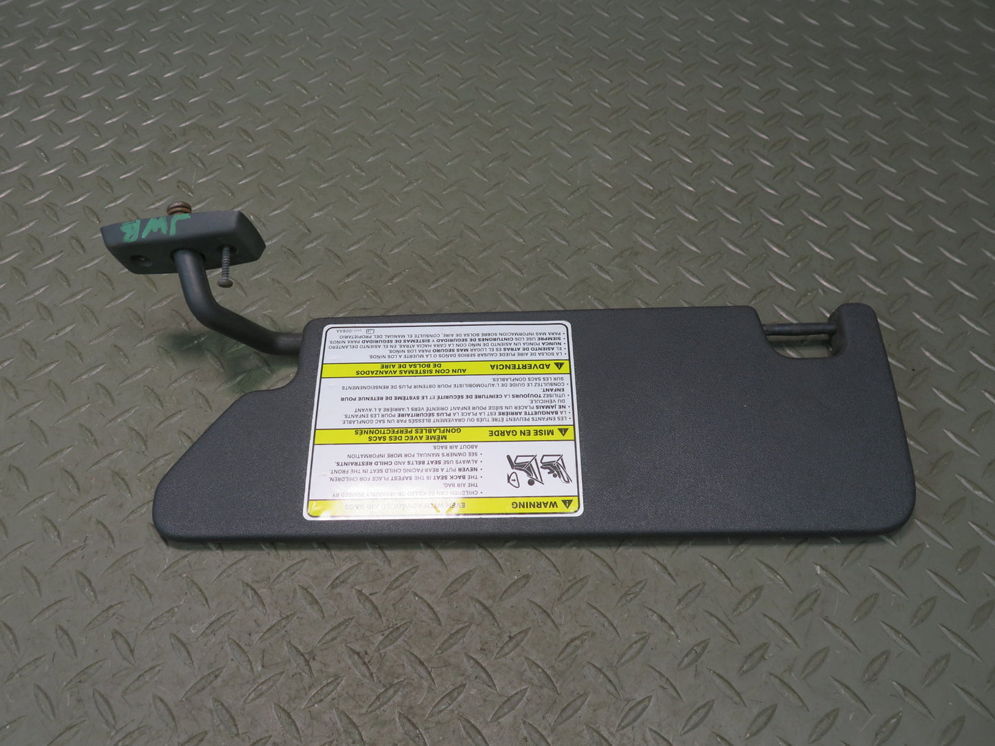 07-10 Jeep Wrangler JK Set of 2 Front Left & Right Sun Visor OEM