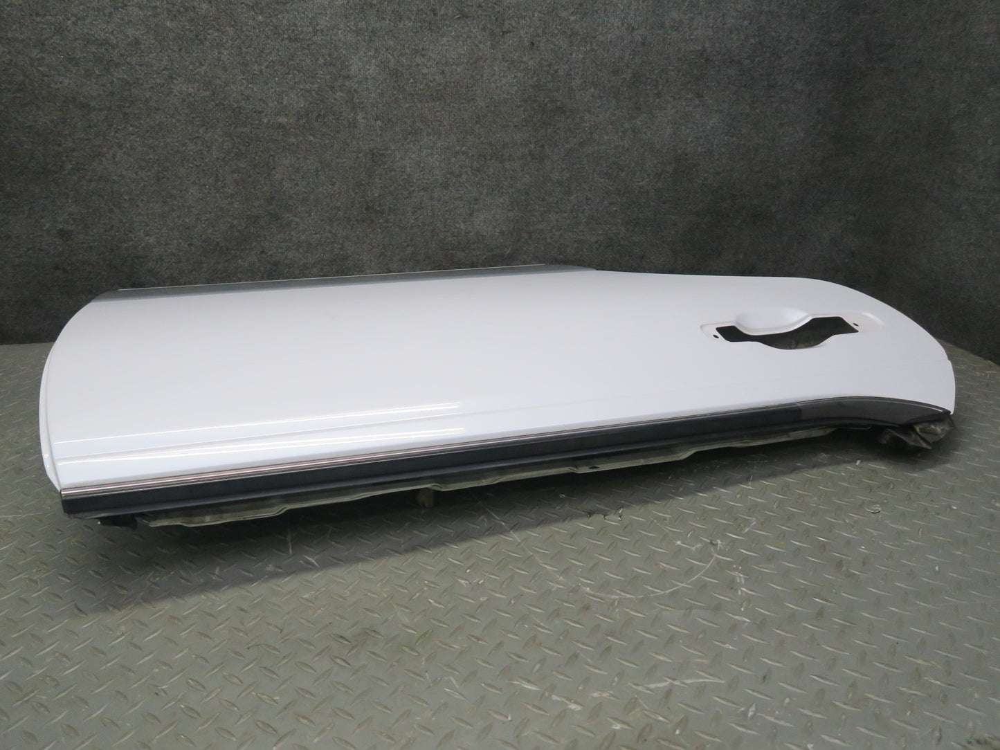 95-97 Nissan Gloria HY33 Rear Right Door Shell Panel White w Guides & Bolts OEM