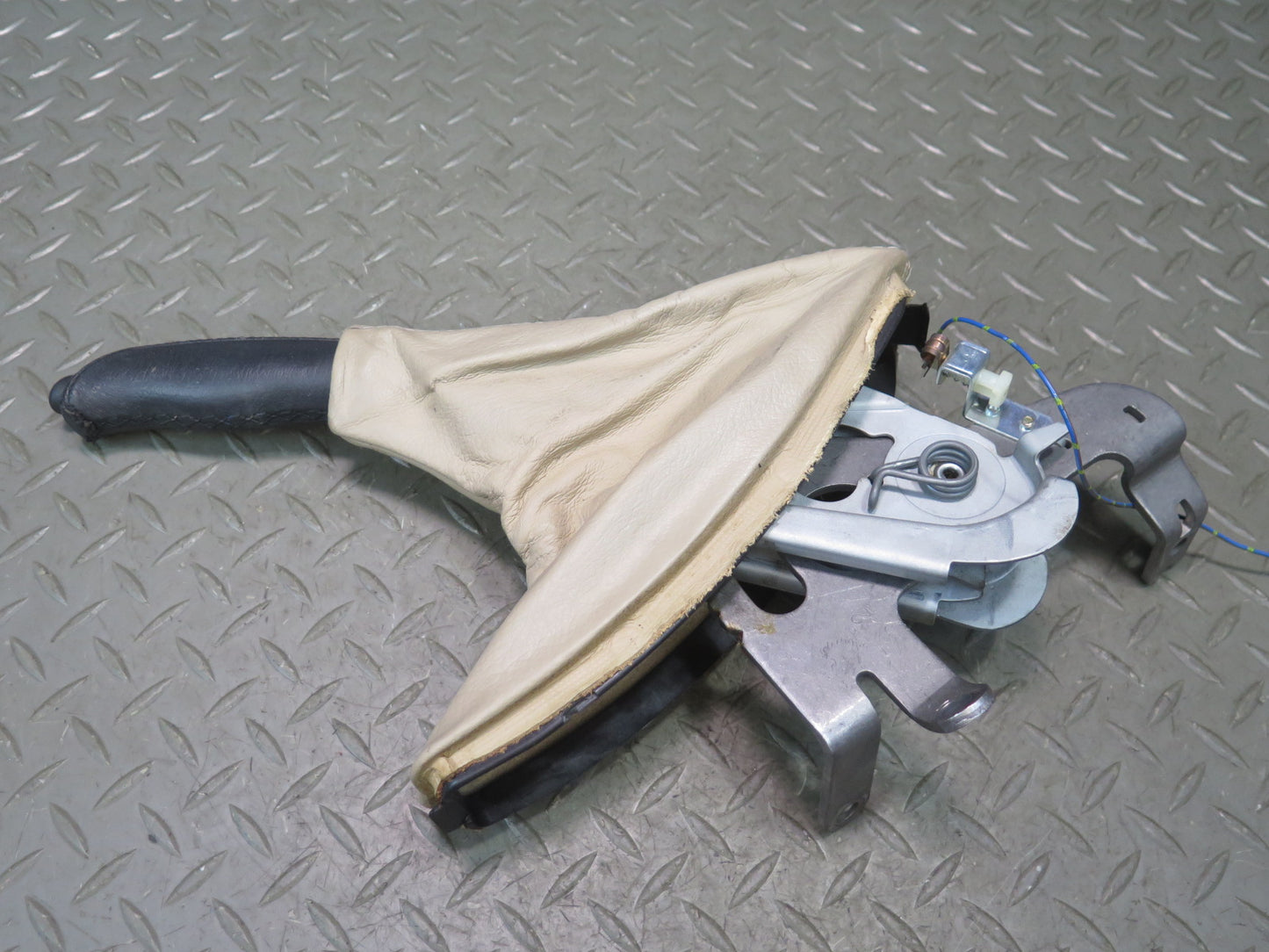 01-06 BMW E46 330ci Parking Brake Handbrake Handle Leather Boot Cover Beige OEM