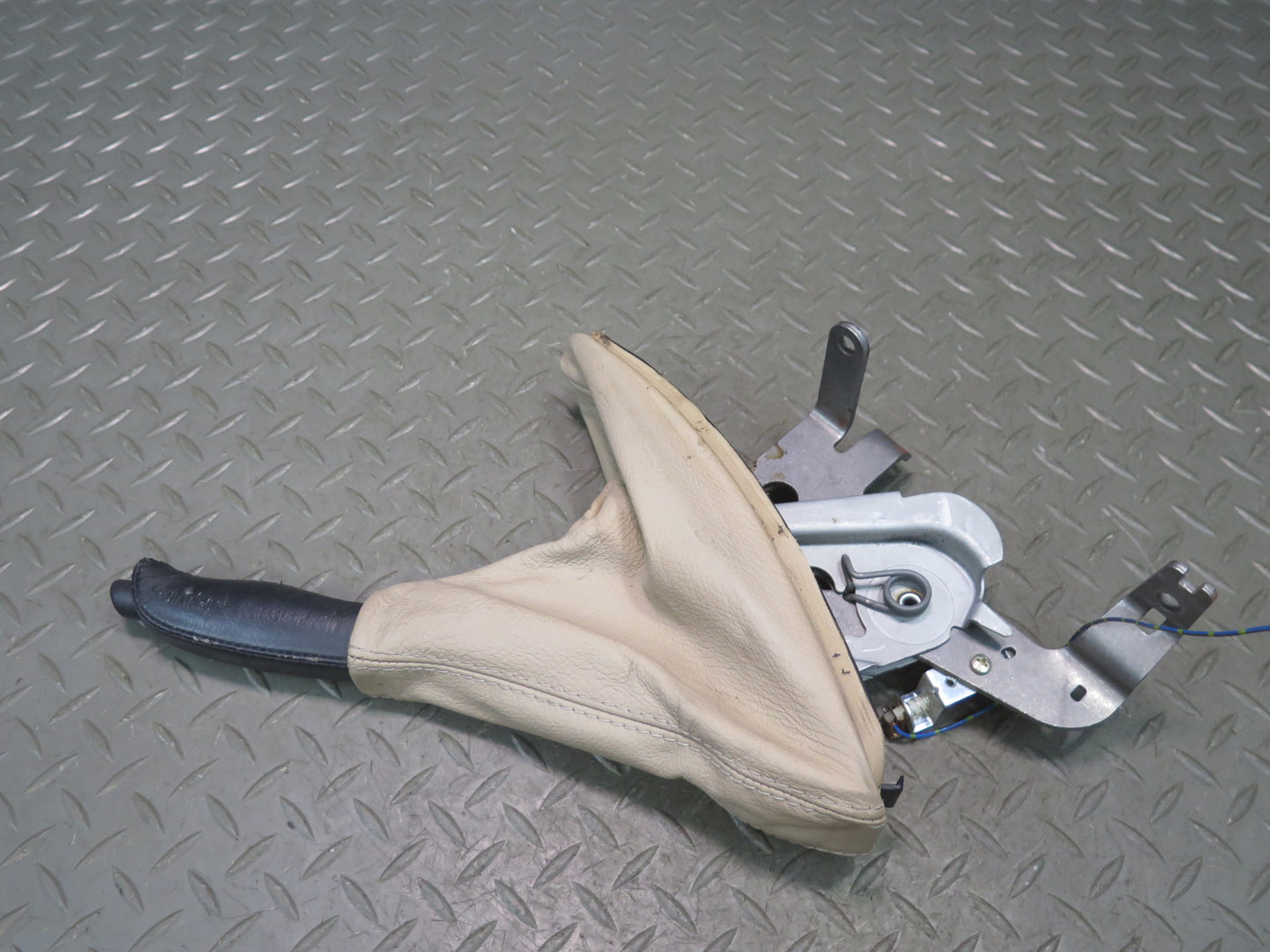 01-06 BMW E46 330ci Parking Brake Handbrake Handle Leather Boot Cover Beige OEM