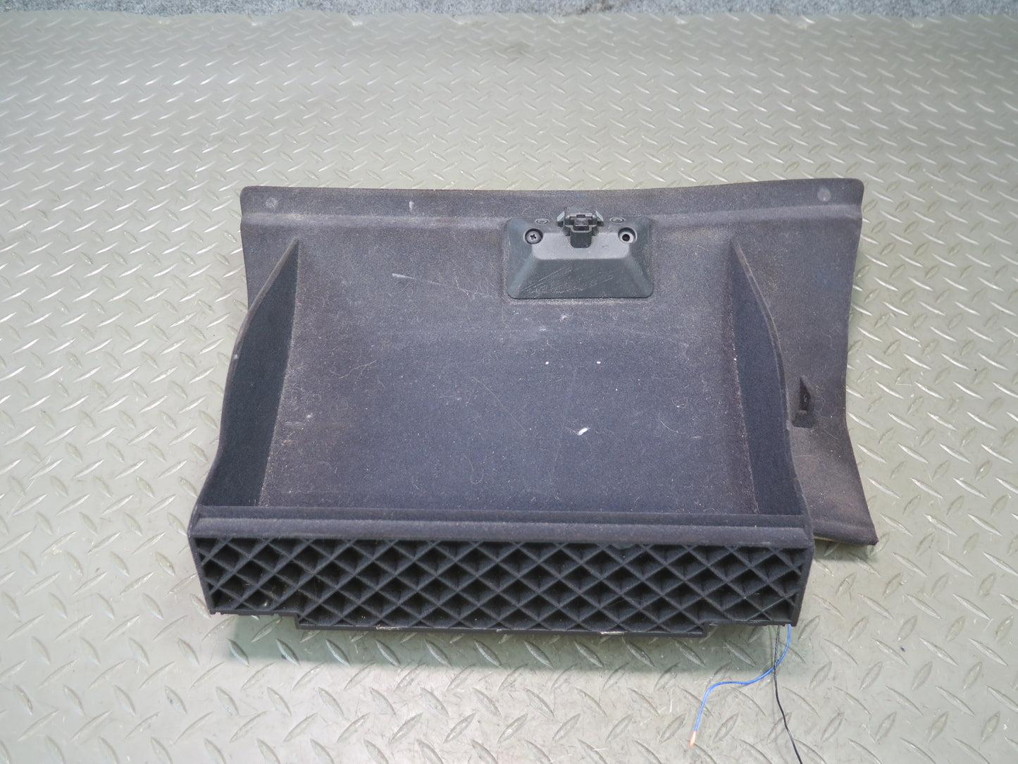 01-06 BMW E46 330ci Conv Dash Glove Box Storage Compartment Door Lid Beige OEM