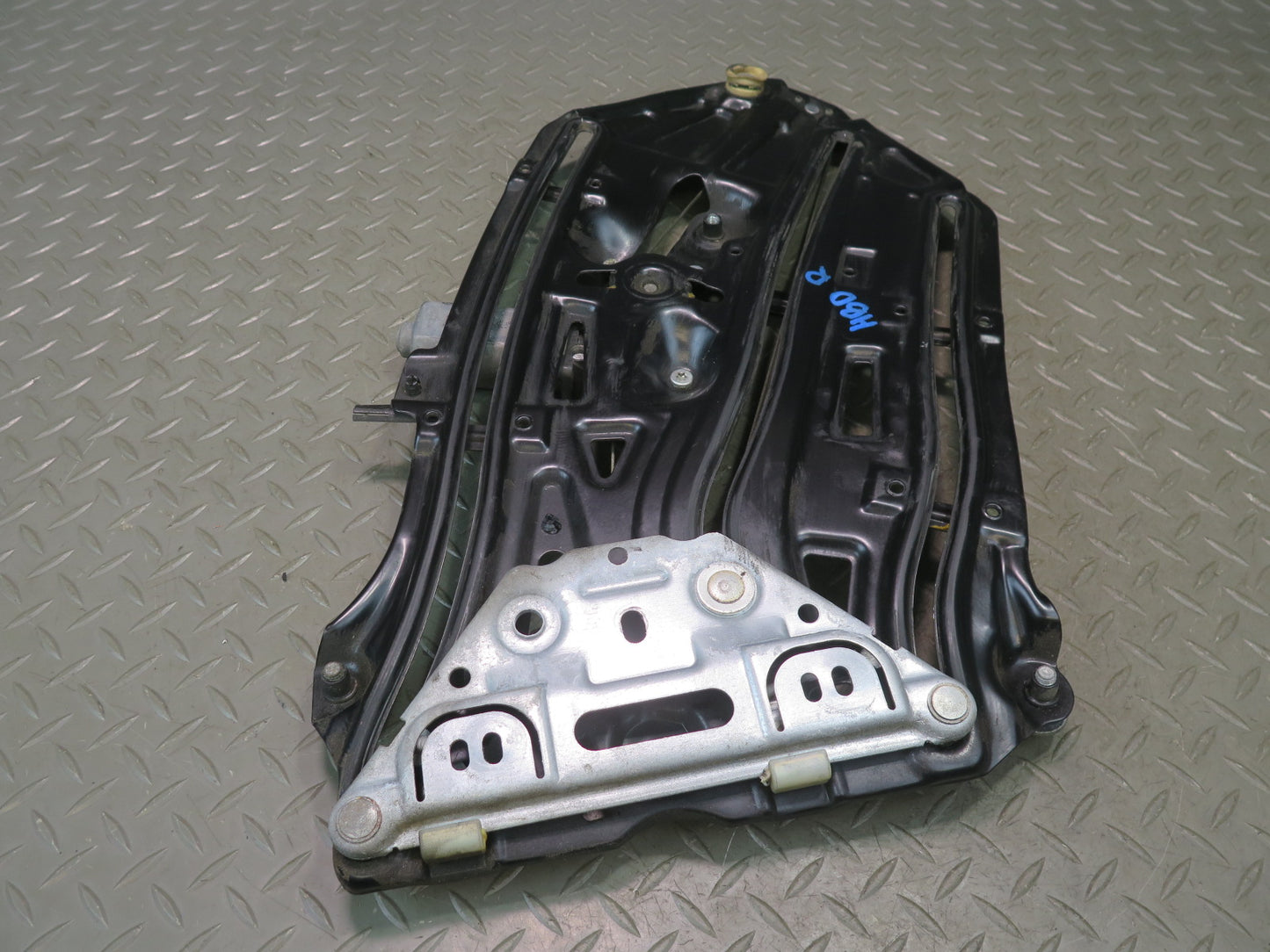 01-06 BMW E46 330ci Convertible Rear Right Quarter Window Regulator w Motor OEM
