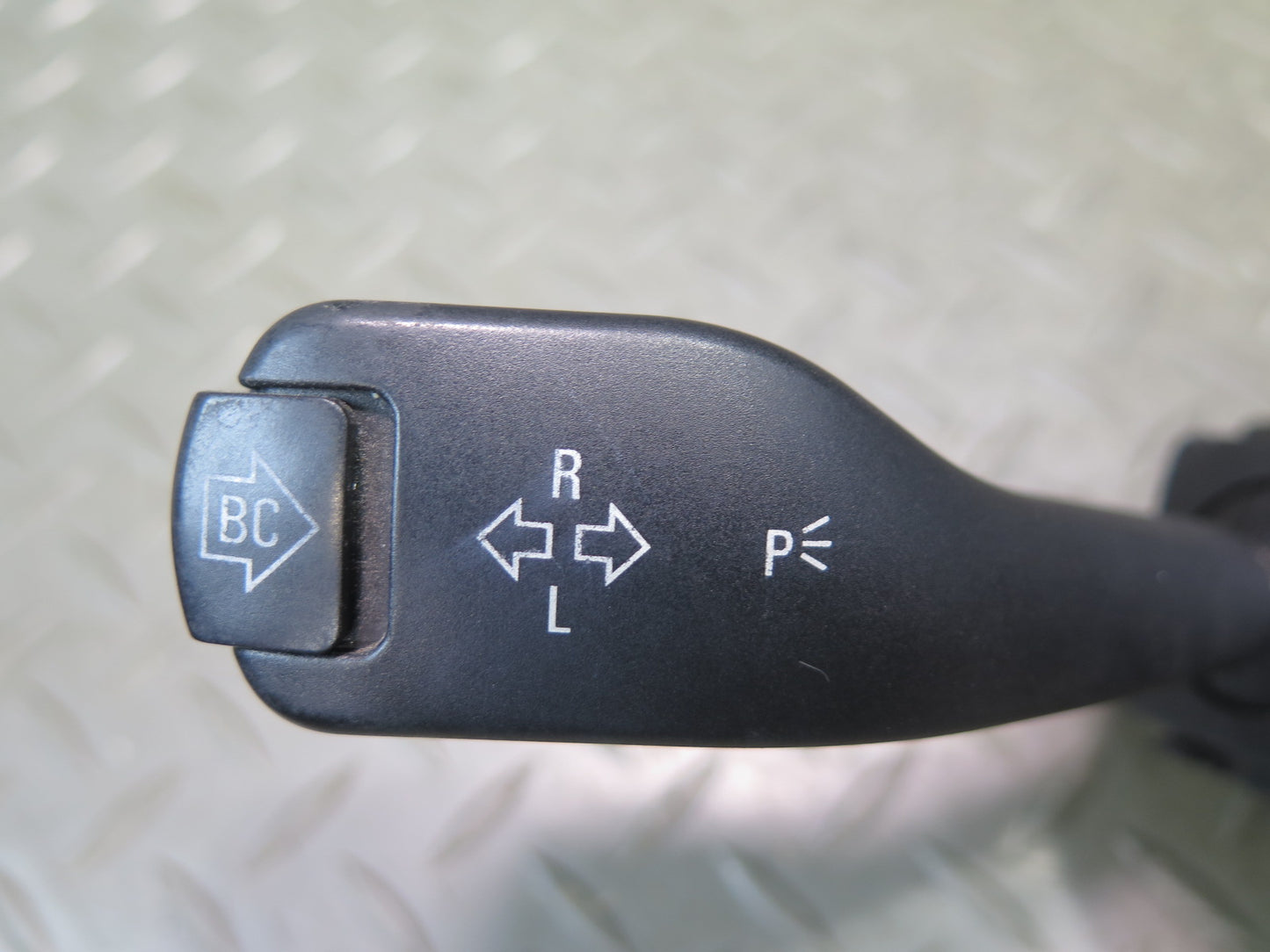 01-06 BMW E46 330ci Steering Column Turn Signal Windshield Wiper Switch OEM