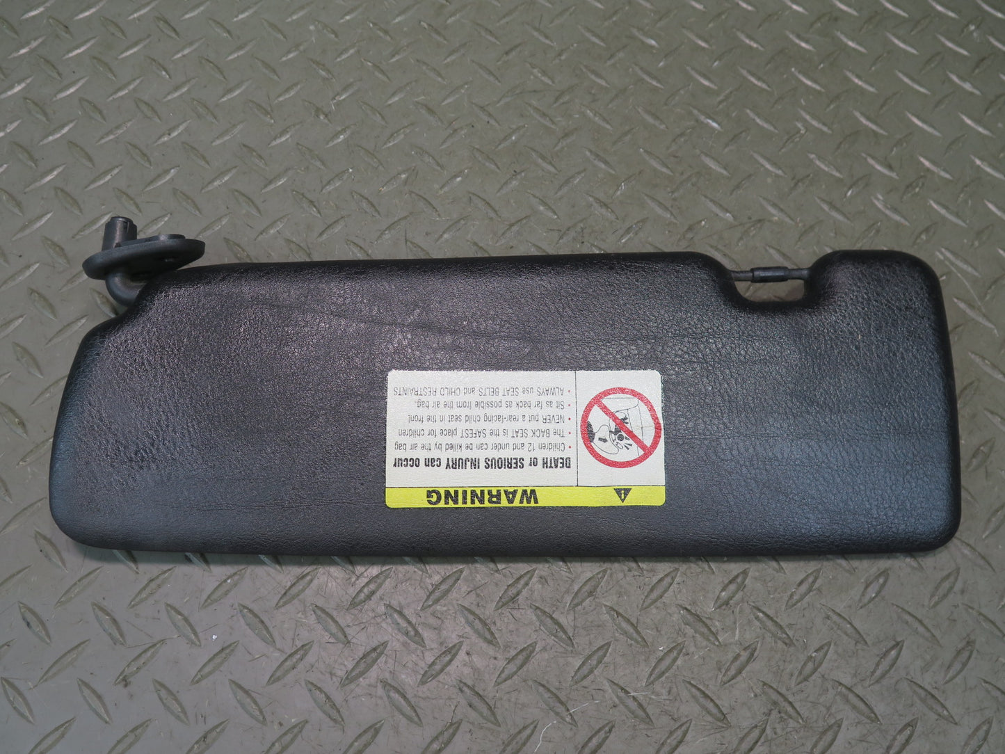 01-06 BMW E46 330ci Convertible Set of 2 Front Left & Right Sun Visor Black OEM