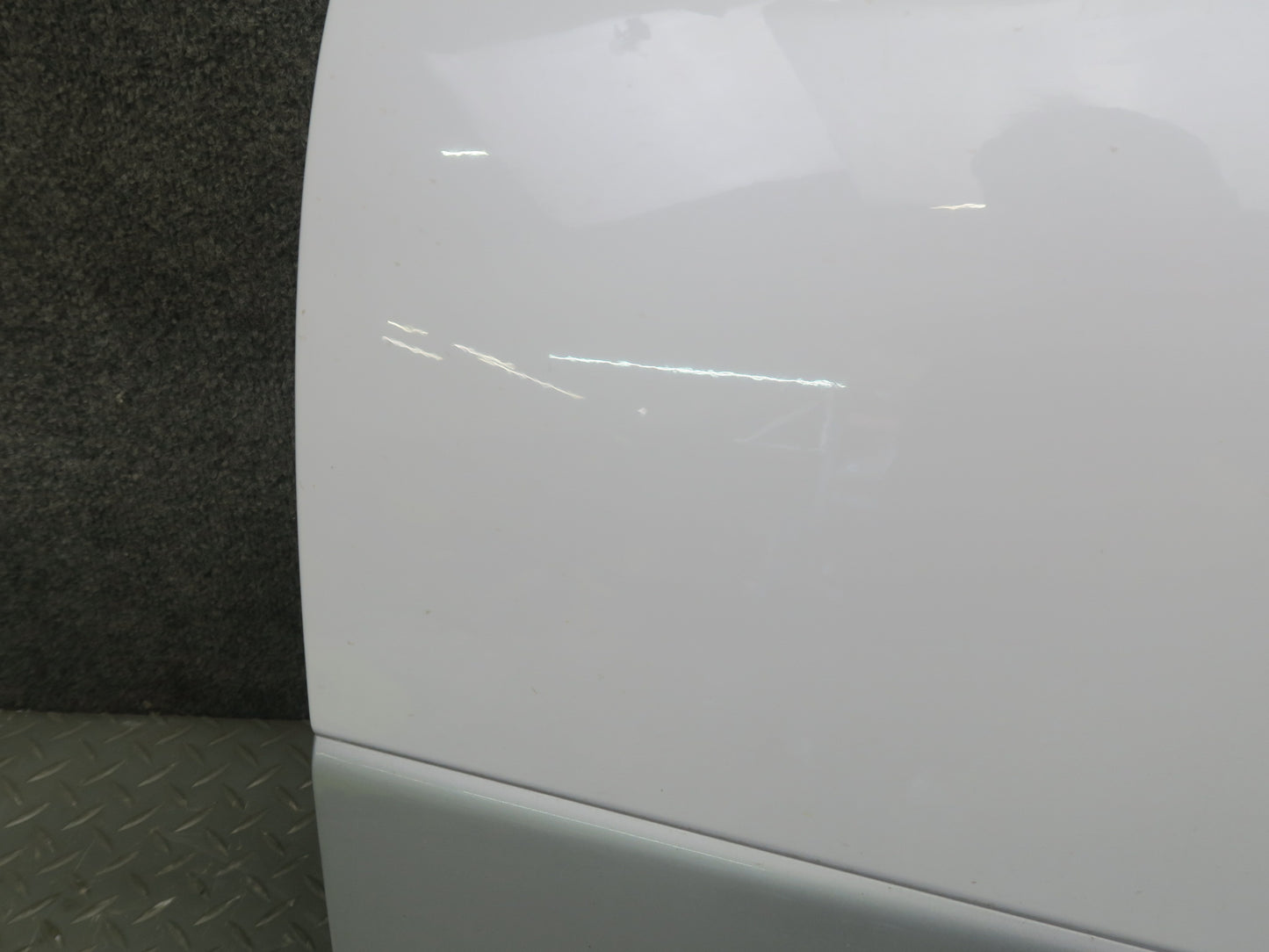 95-97 Nissan Gloria HY33 Front Left Door Shell Panel White w Guides & Bolts OEM
