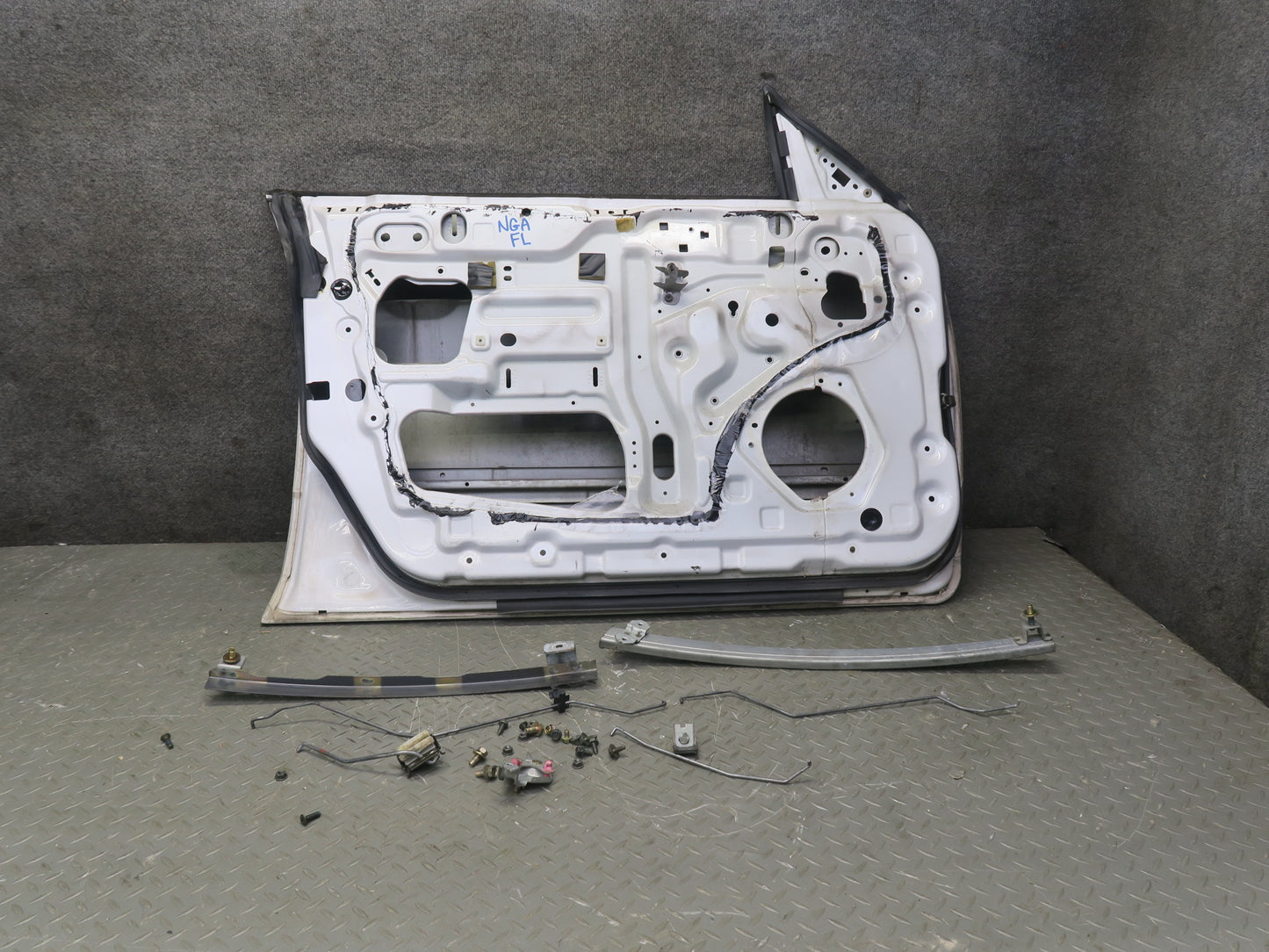 95-97 Nissan Gloria HY33 Front Left Door Shell Panel White w Guides & Bolts OEM