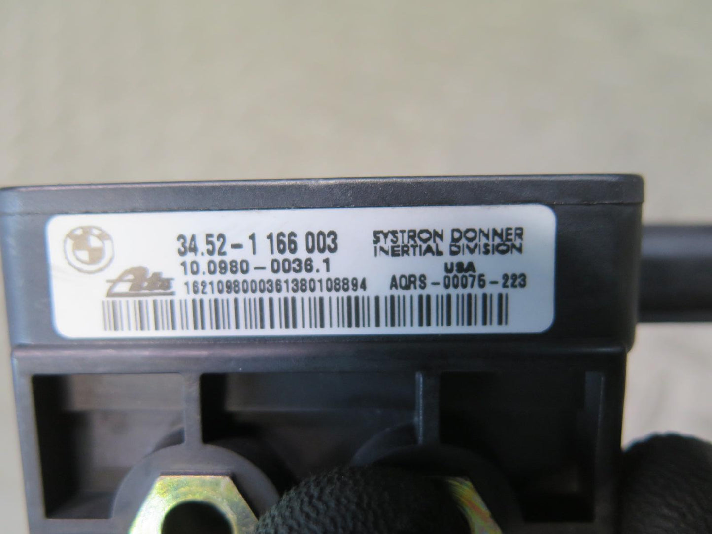 00-01 BMW E46 330ci YAW Turn Rate Acceleration Speed Sensor 1166003 OEM