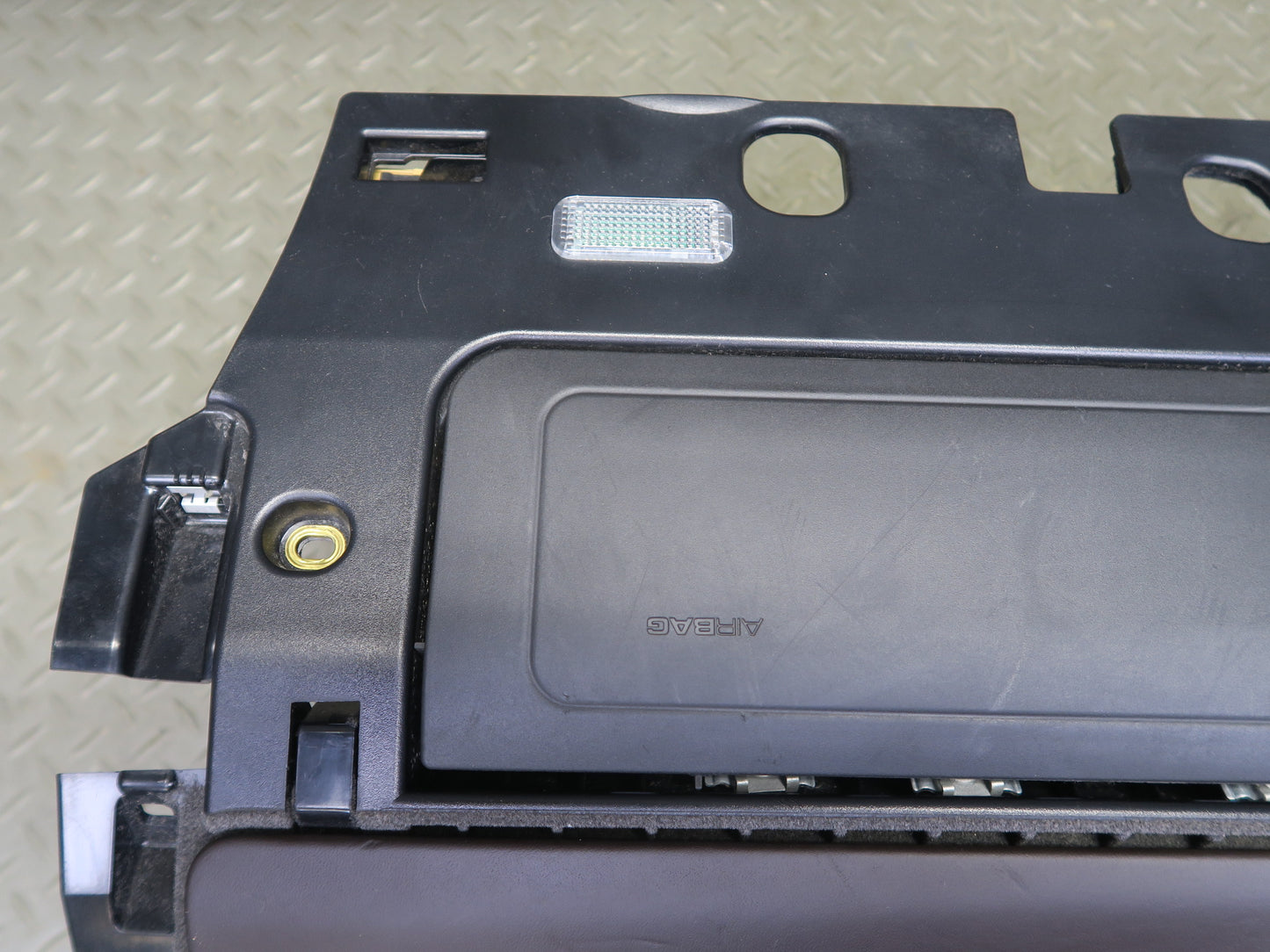 2015-2018 Porsche Macan Dash Front Right Glove Box Compartment Storage