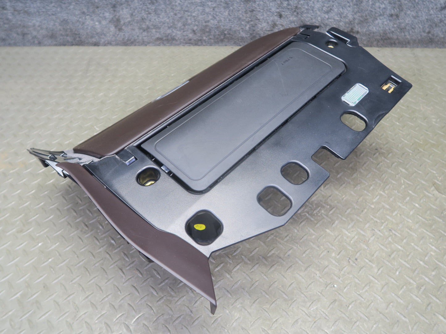 2015-2018 Porsche Macan Dash Front Right Glove Box Compartment Storage