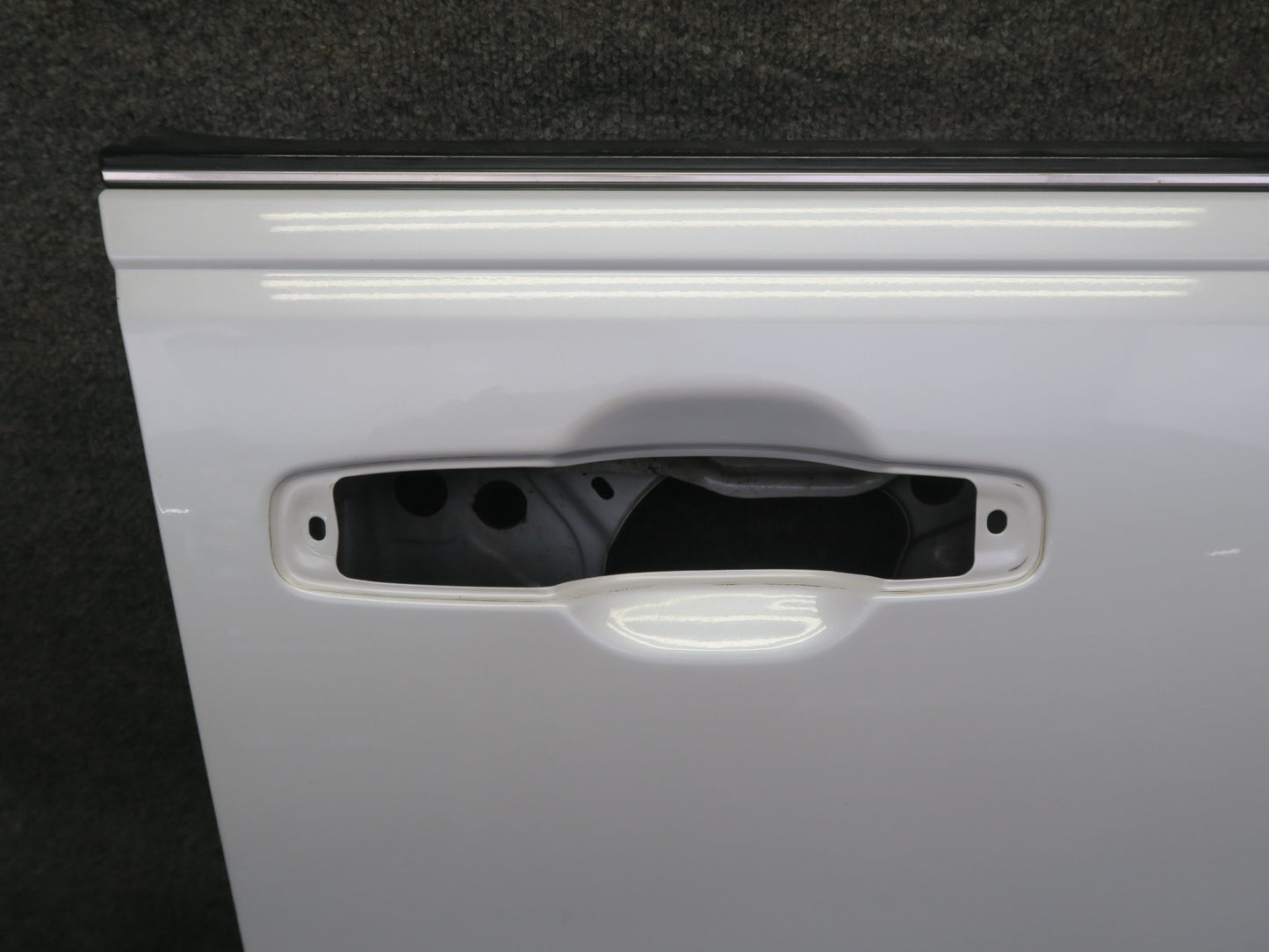 95-97 Nissan Gloria HY33 Front Right Door Shell Panel White w Guides & Bolts OEM