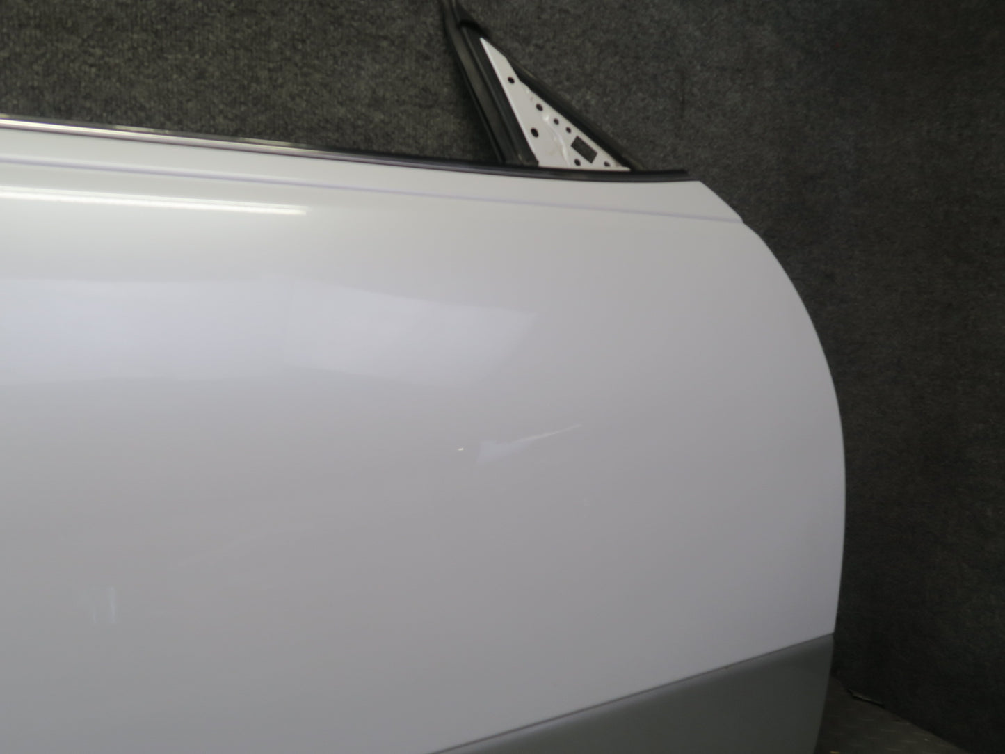 95-97 Nissan Gloria HY33 Front Right Door Shell Panel White w Guides & Bolts OEM