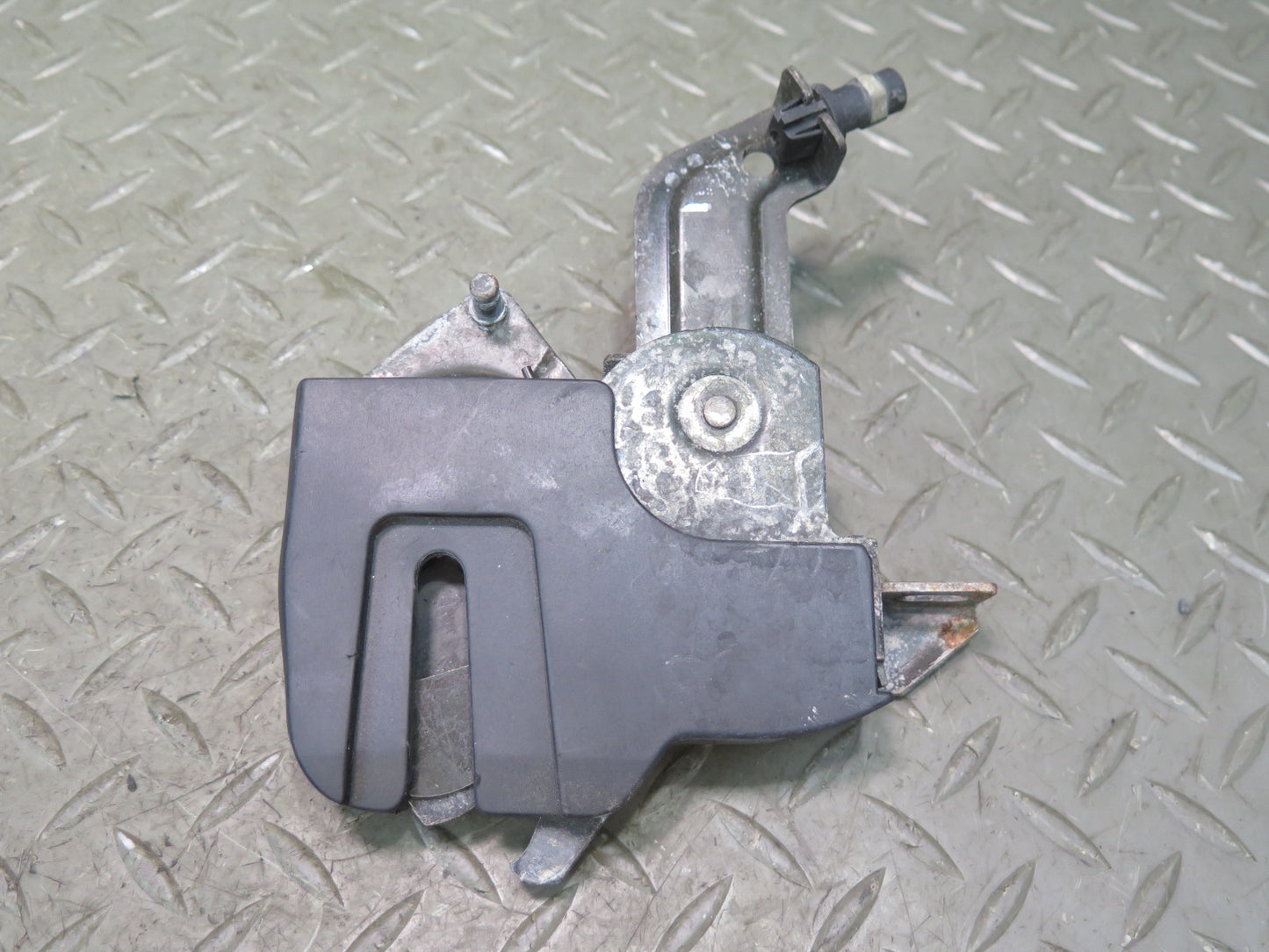 01-06 BMW E46 330ci Convertible Set of 2 Rear Folding TOP Roof Lock Latch OEM