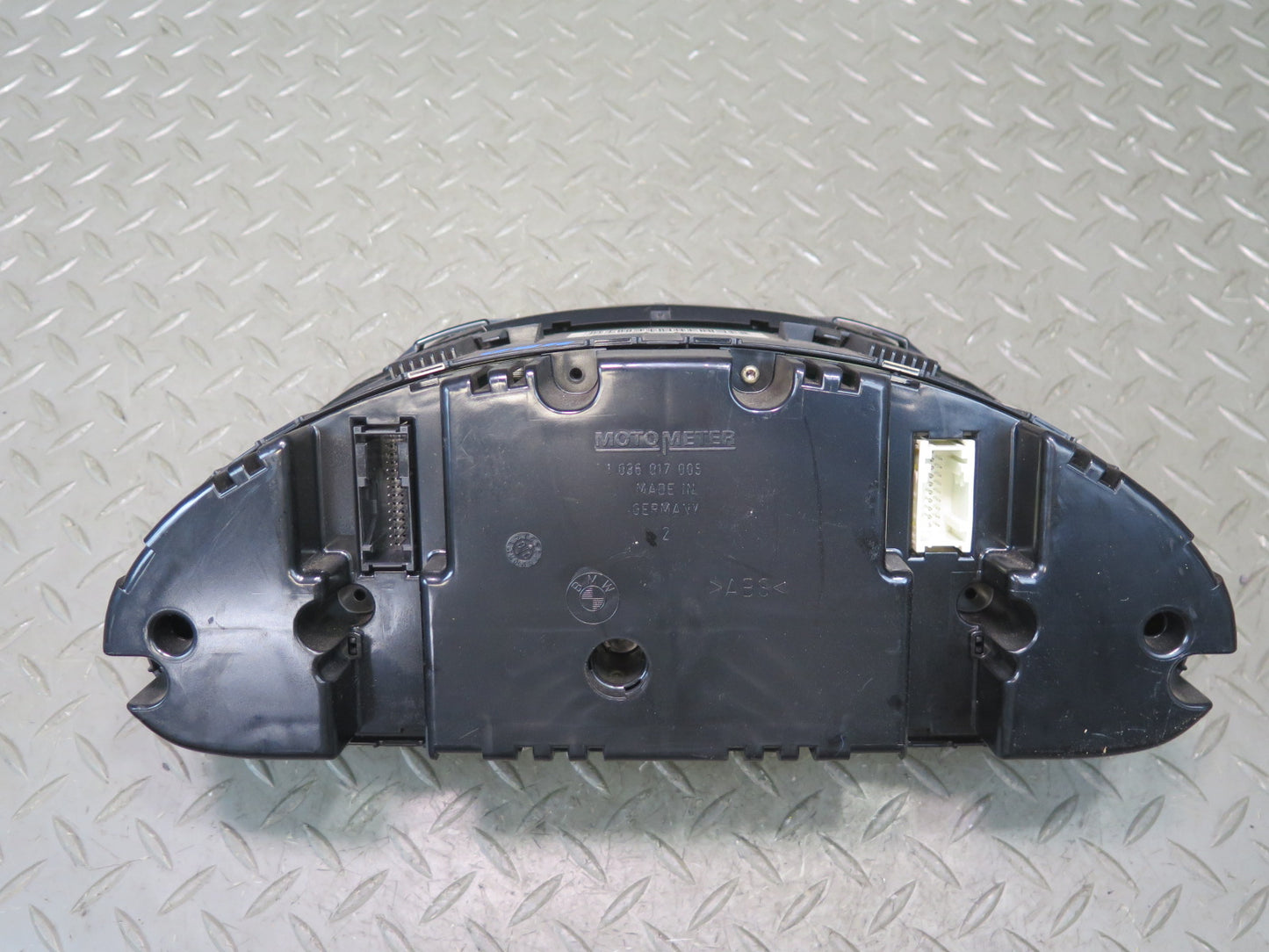2001 BMW E46 330Ci Coupe Conv A/T Instrument Cluster Gauge Speedometer 119K OEM